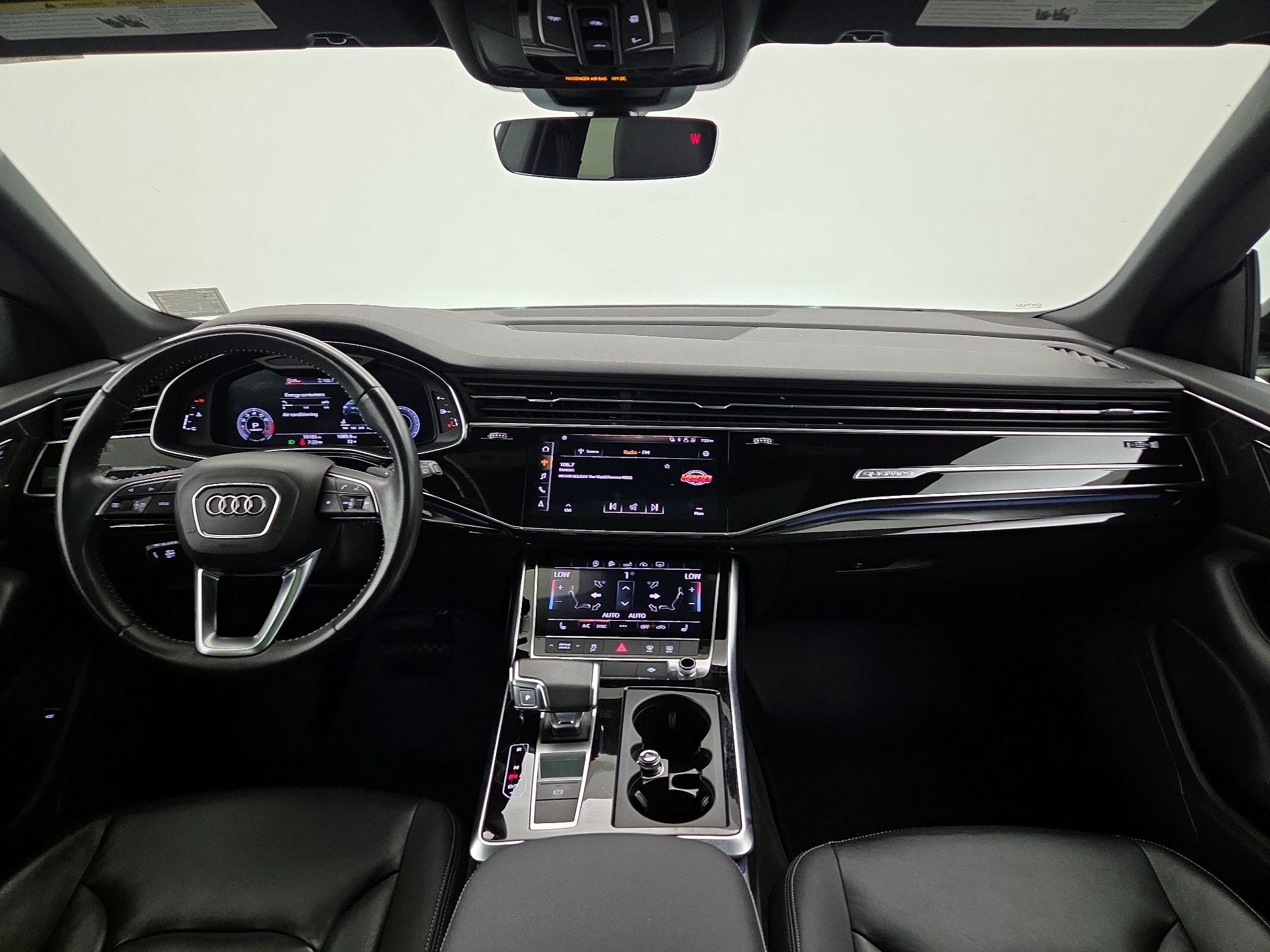 Thumbnail: 2020 Audi Q8 - 9