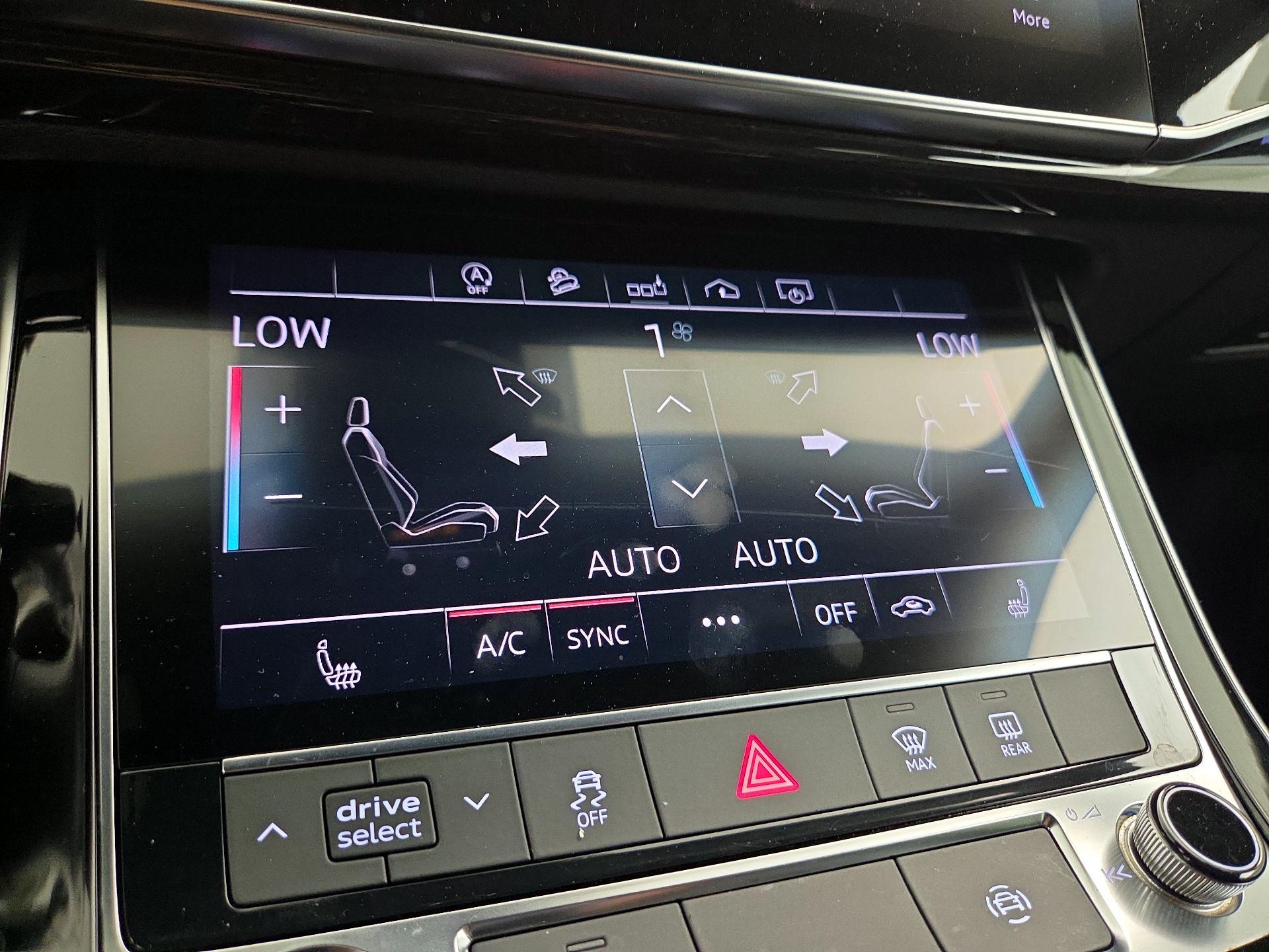 Thumbnail: 2020 Audi Q8 - 17