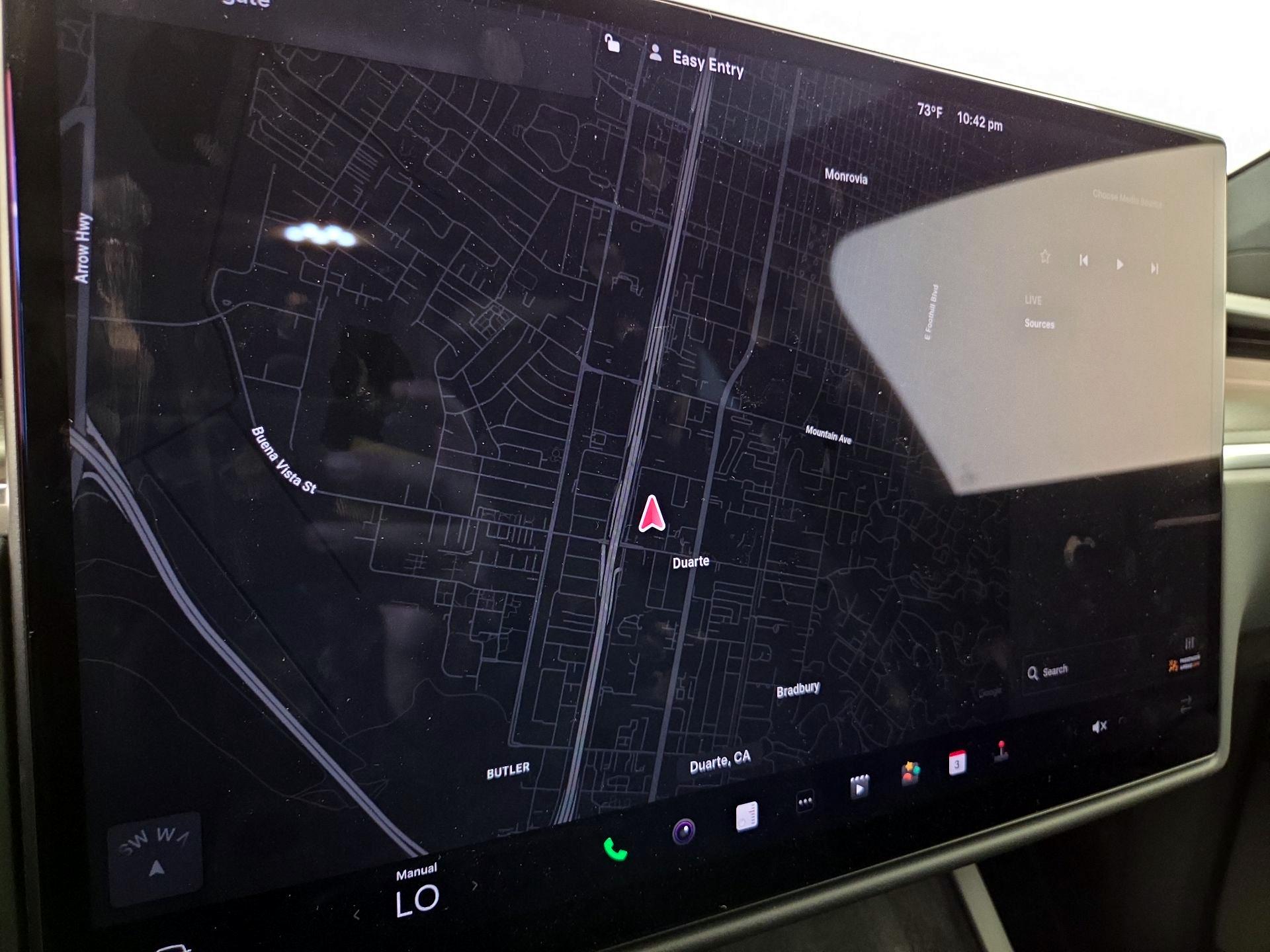 Thumbnail: 2023 Tesla Model X - 13