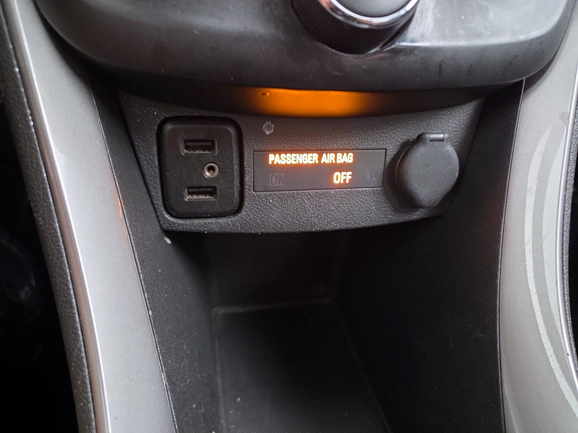 Thumbnail: 2018 Chevrolet Trax - 18