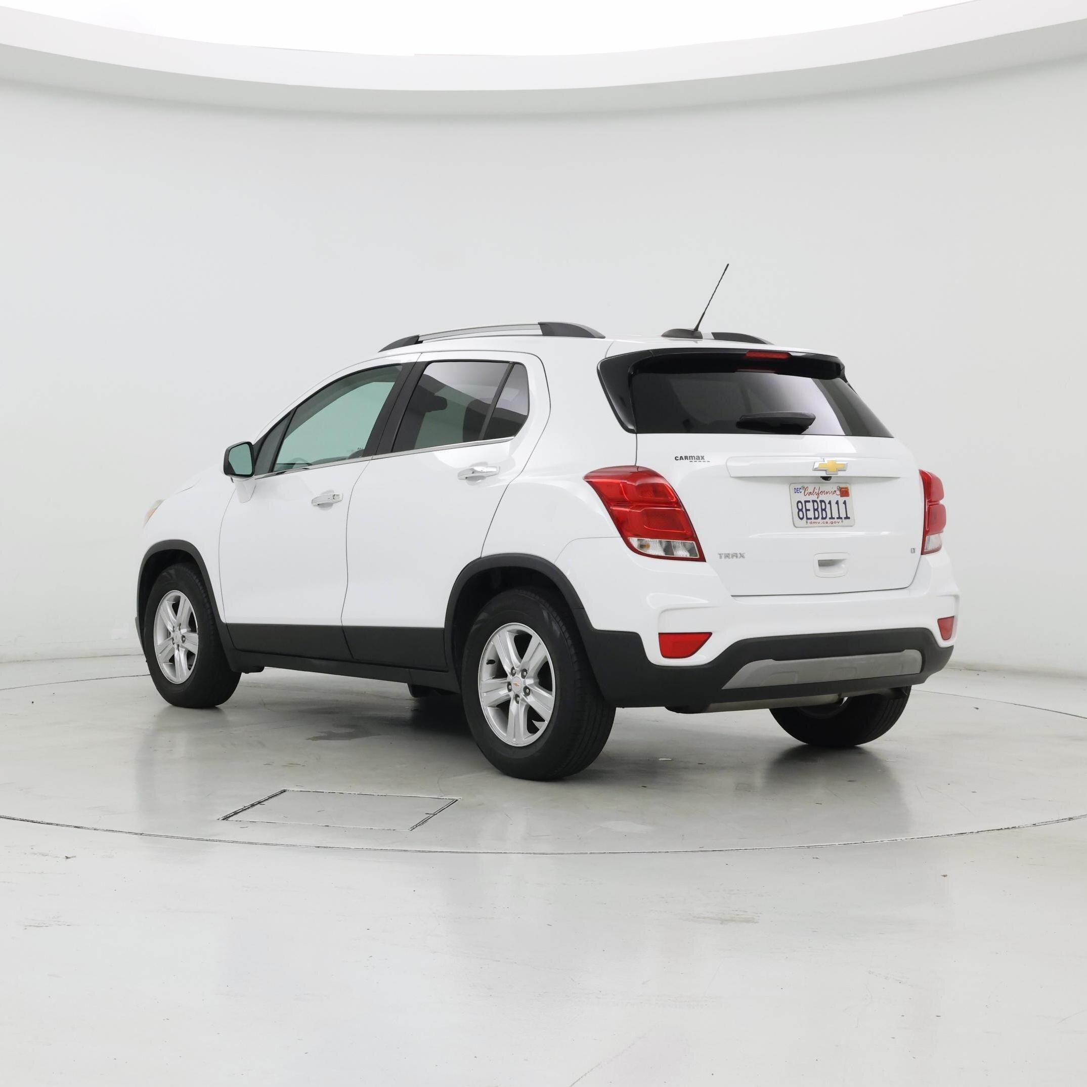 Thumbnail: 2018 Chevrolet Trax - 2