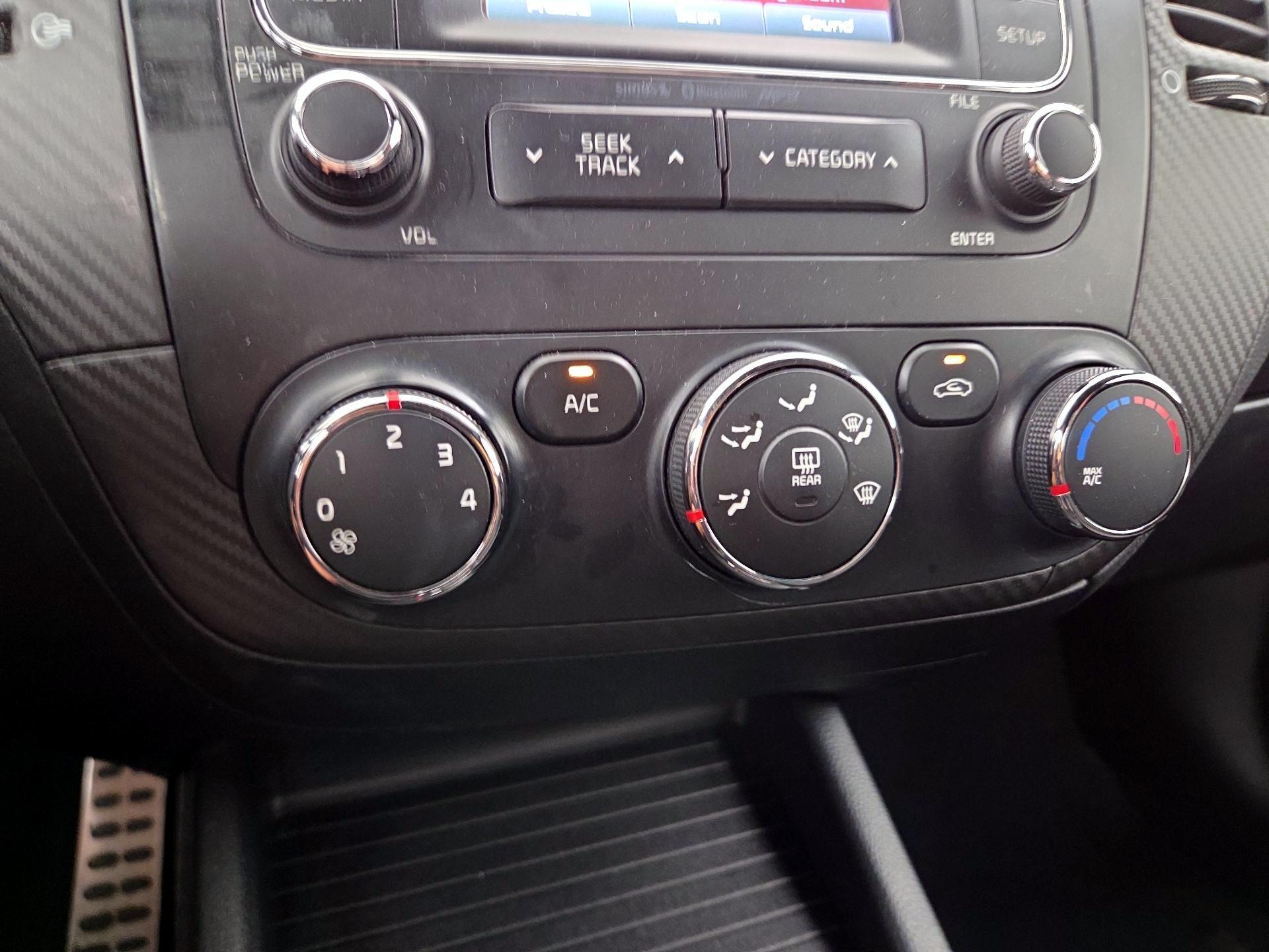 Thumbnail: 2015 Kia Forte - 16