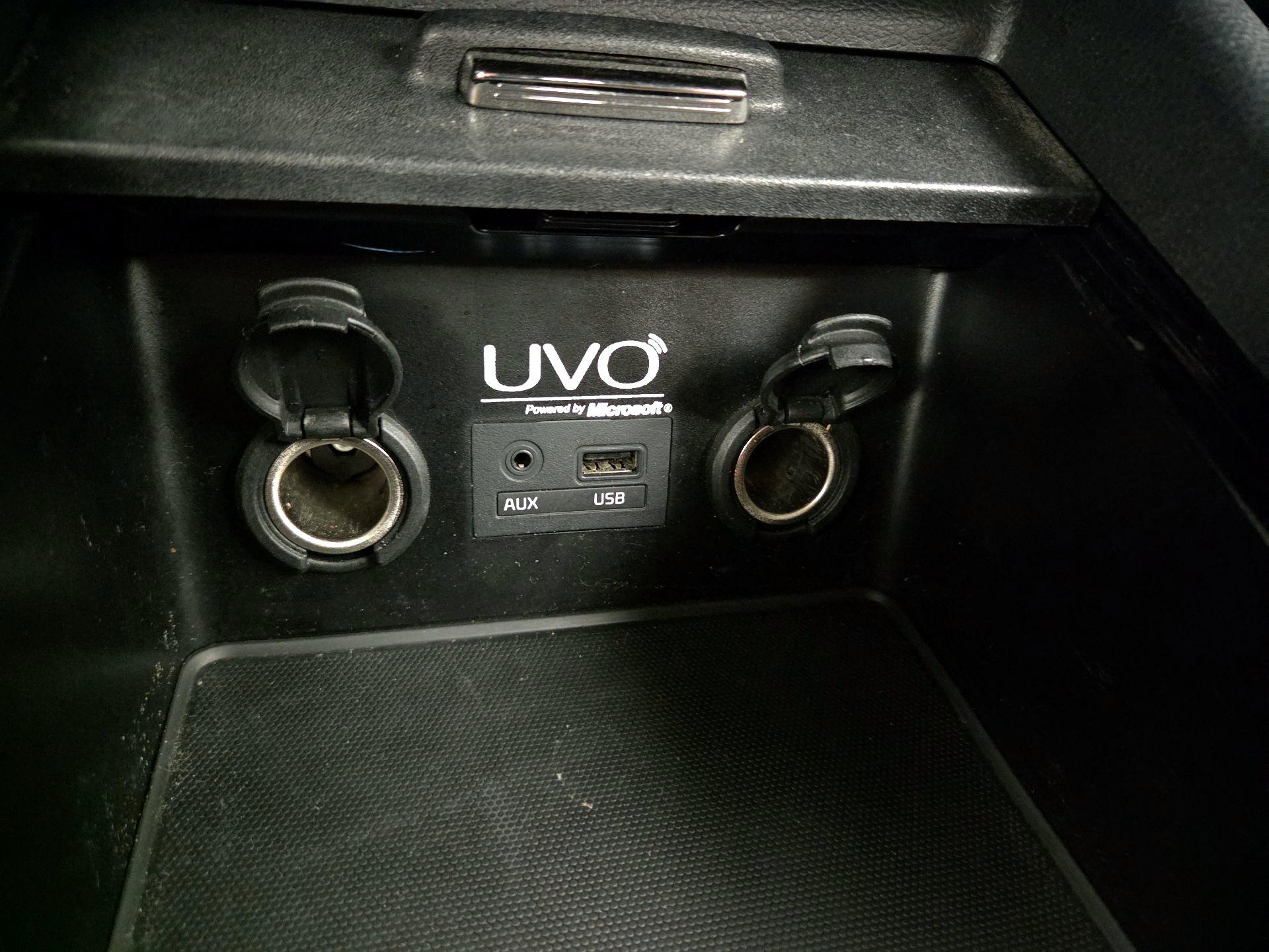 Thumbnail: 2015 Kia Forte - 18