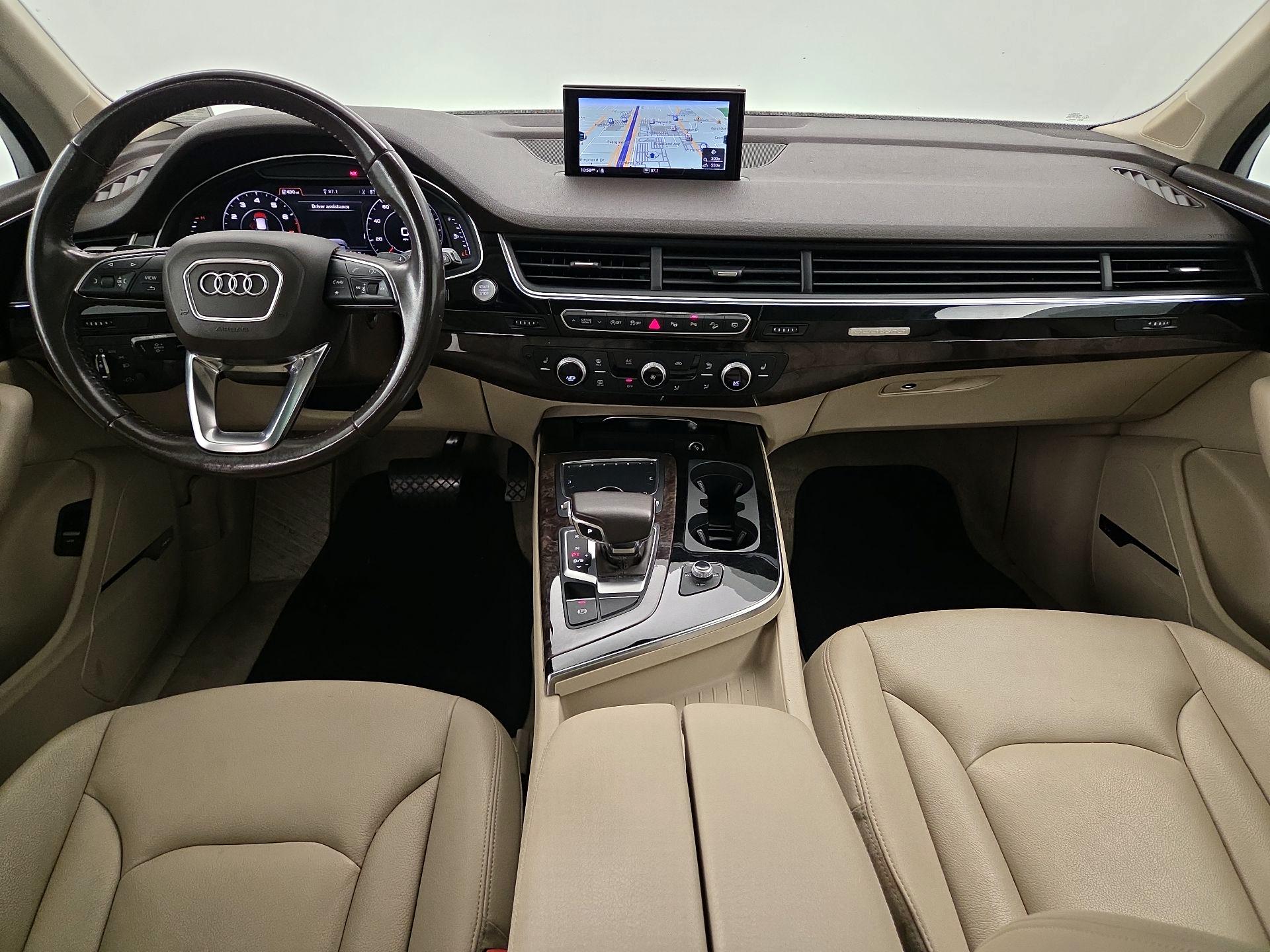 Thumbnail: 2019 Audi Q7 - 9