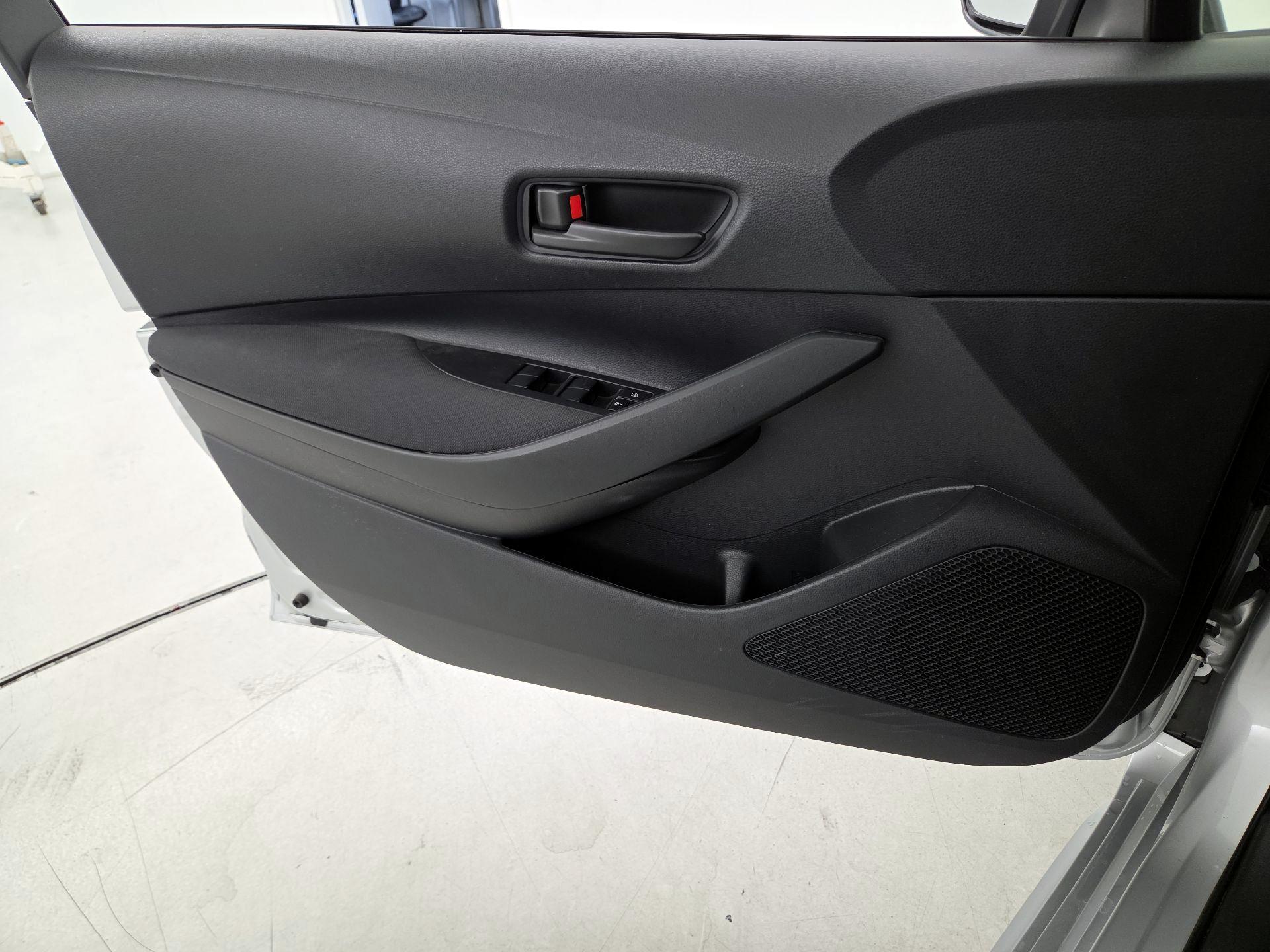 Thumbnail: 2024 Toyota Corolla - 12