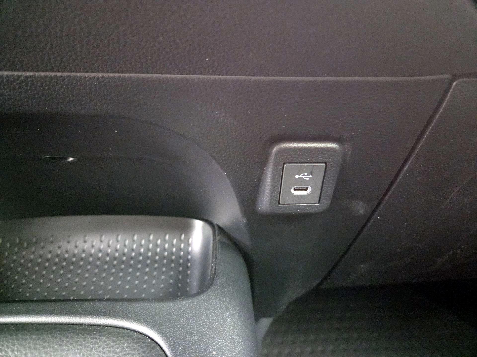 Thumbnail: 2024 Toyota Corolla - 18