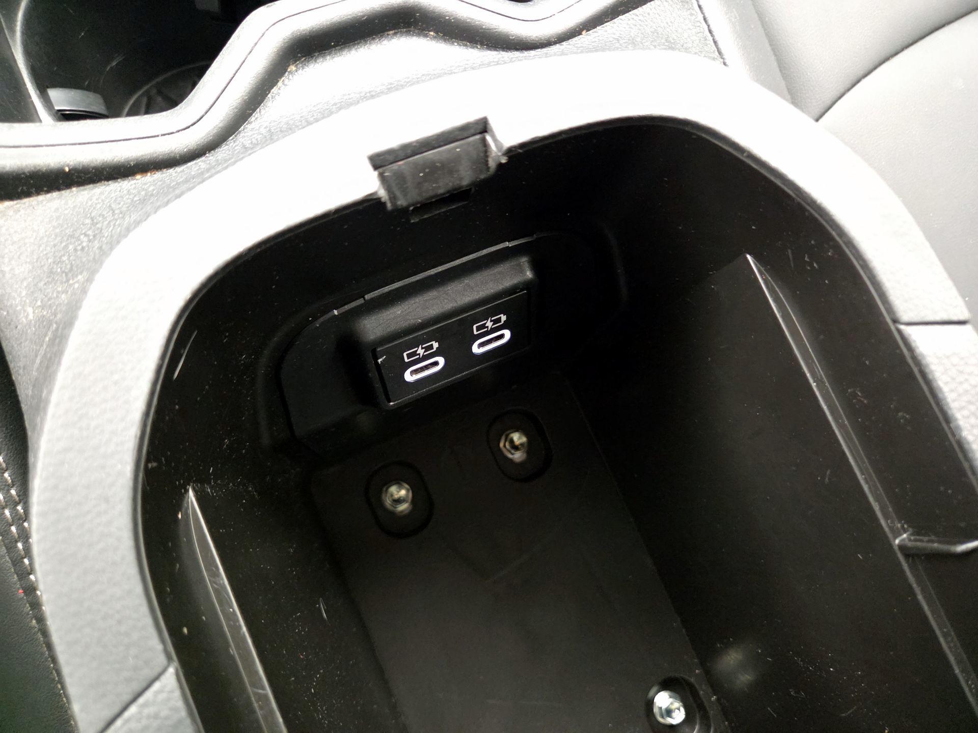 Thumbnail: 2024 Toyota RAV4 - 18