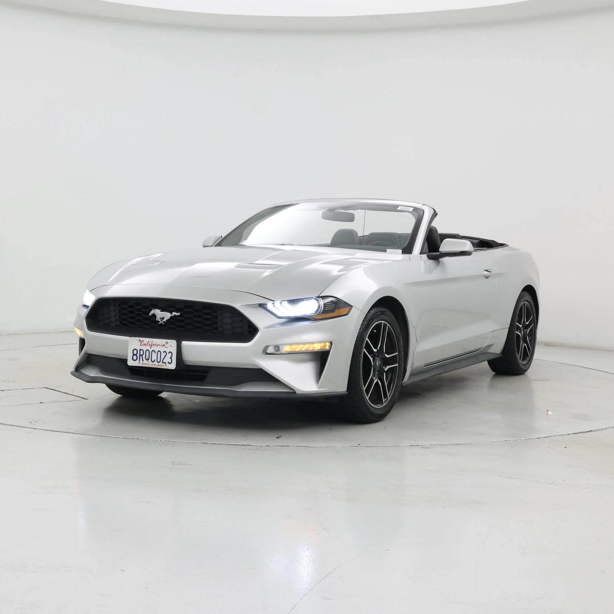 Thumbnail: 2018 Ford Mustang - 4
