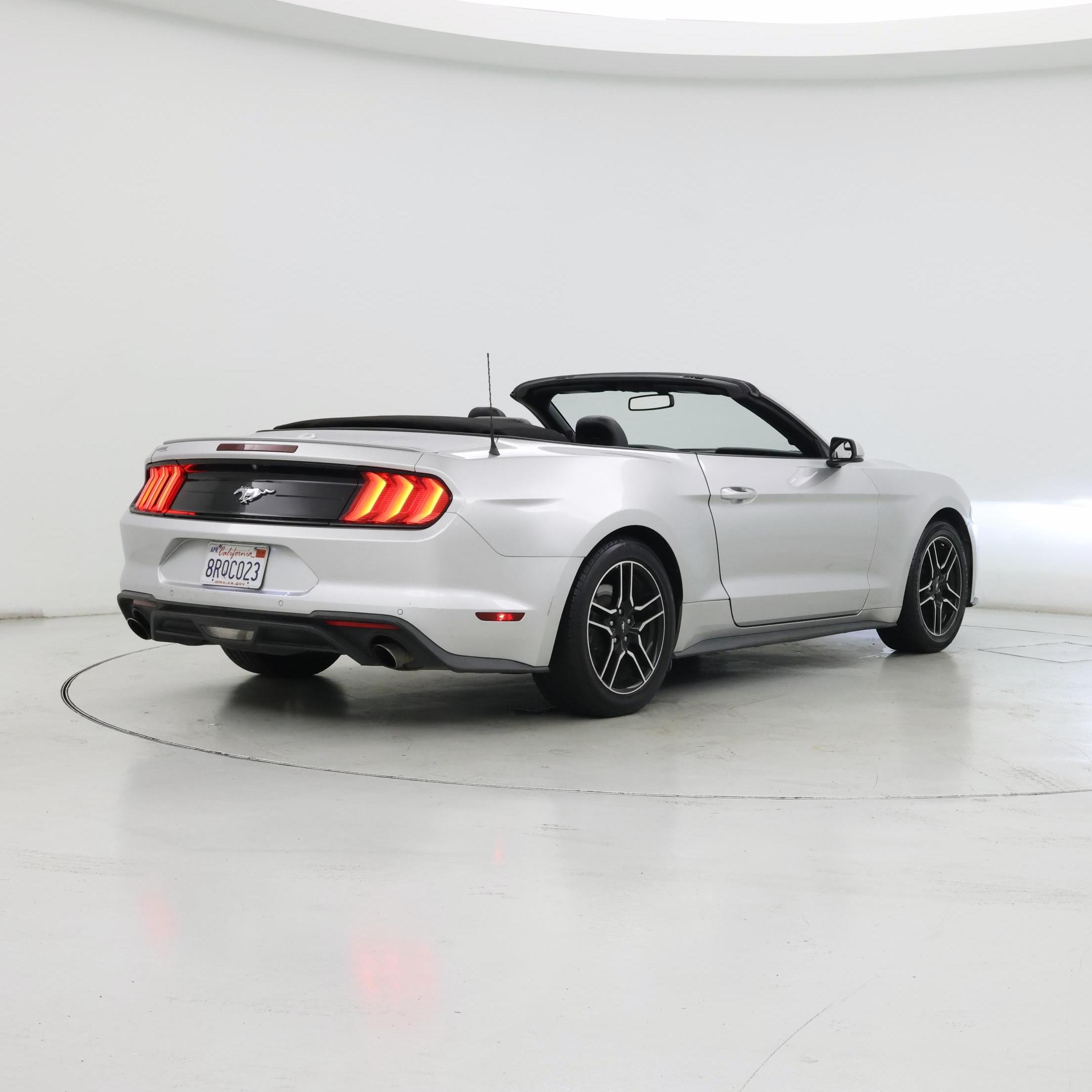 Thumbnail: 2018 Ford Mustang - 8