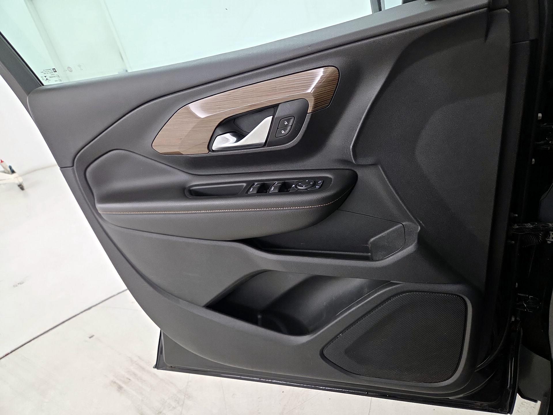 Thumbnail: 2018 GMC Terrain - 12