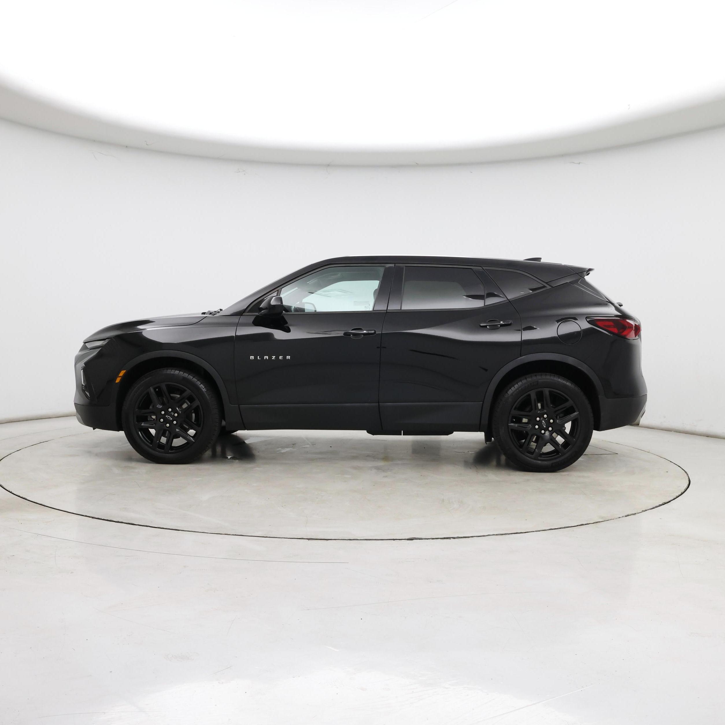 Thumbnail: 2020 Chevrolet Blazer - 3