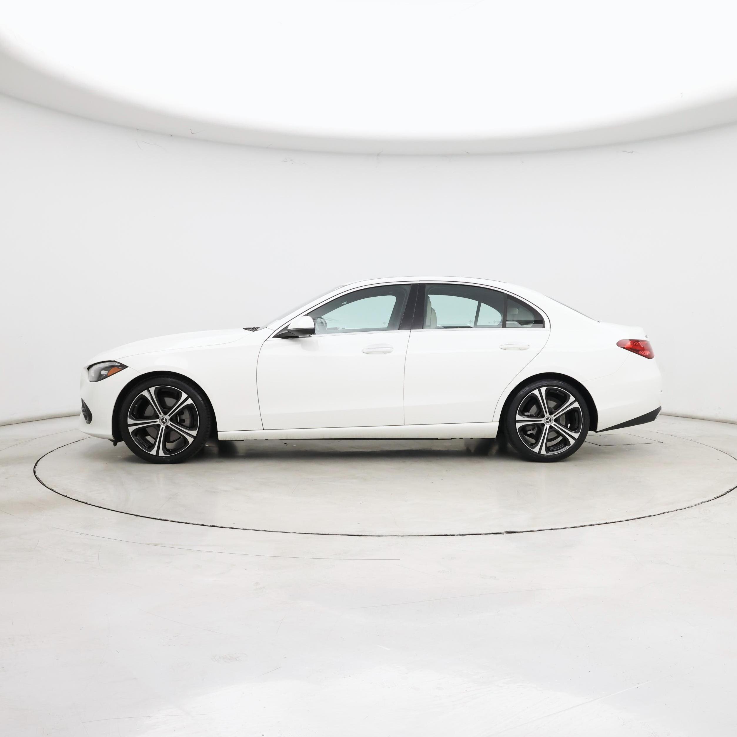 Thumbnail: 2023 Mercedes-Benz C-Class - 3