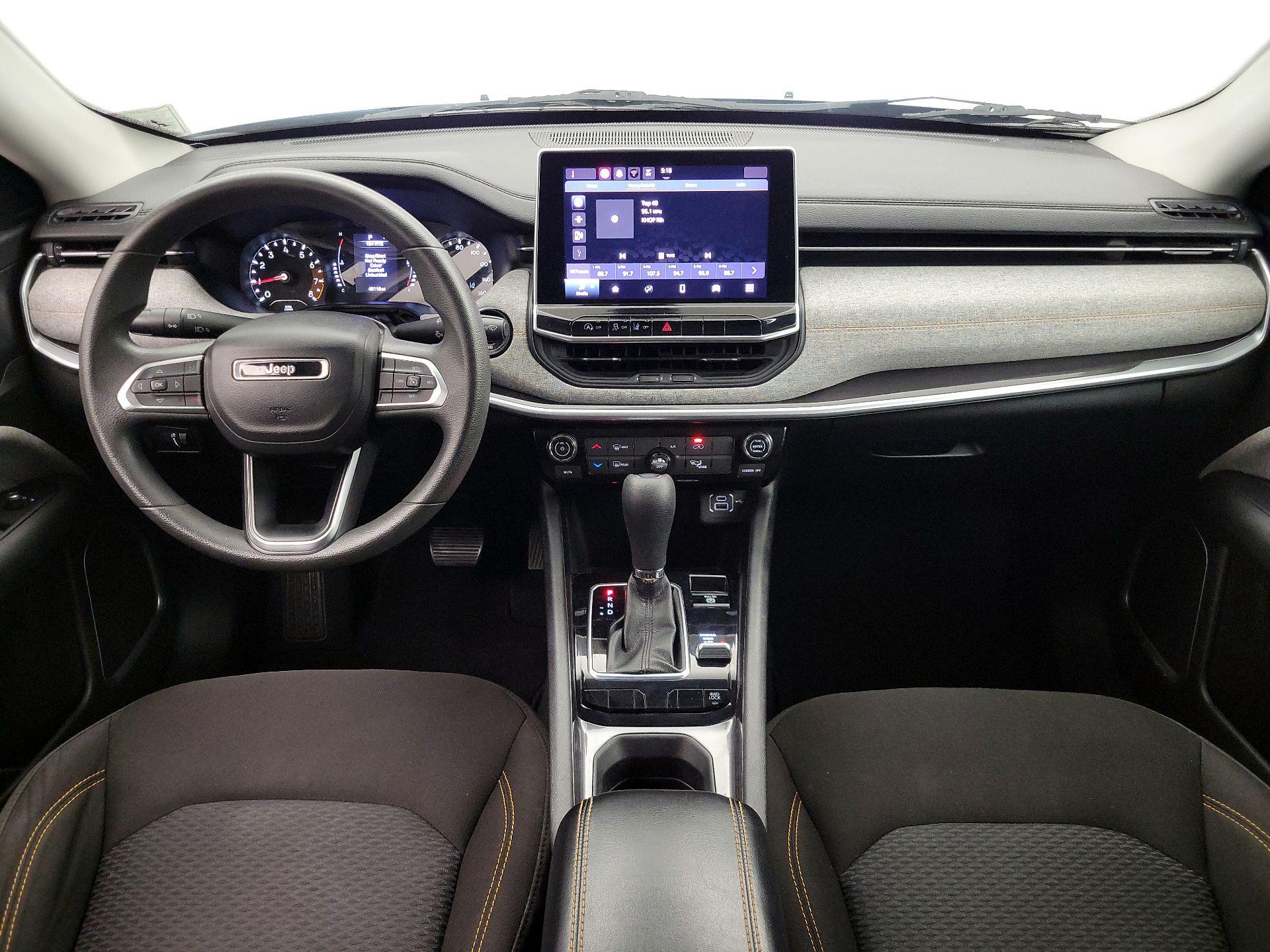 Thumbnail: 2022 Jeep Compass - 9