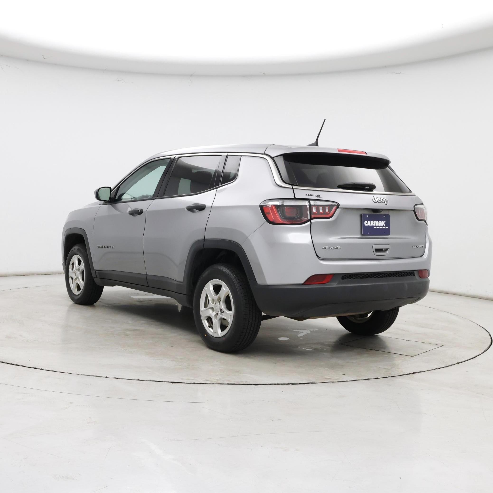 Thumbnail: 2022 Jeep Compass - 2
