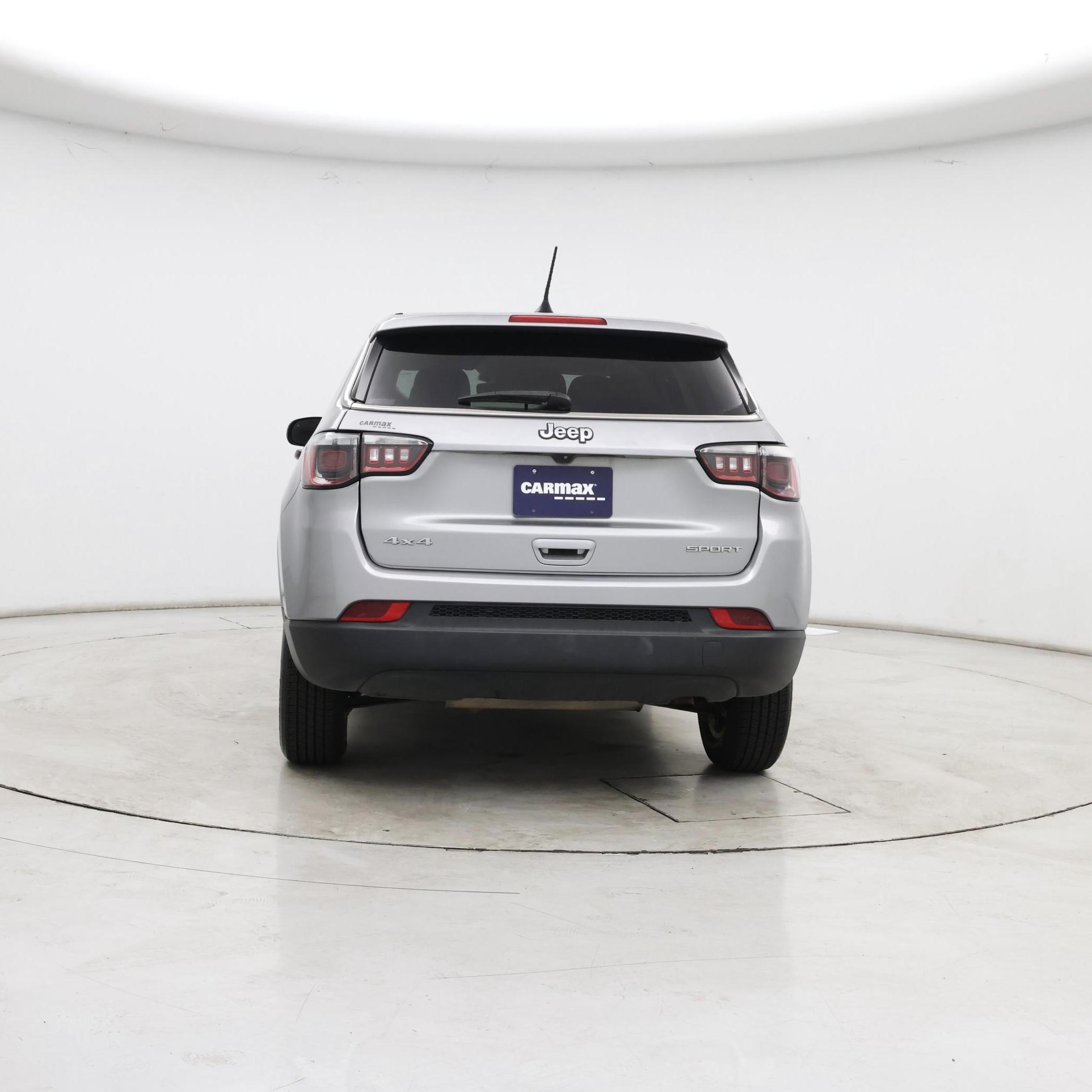Thumbnail: 2022 Jeep Compass - 6
