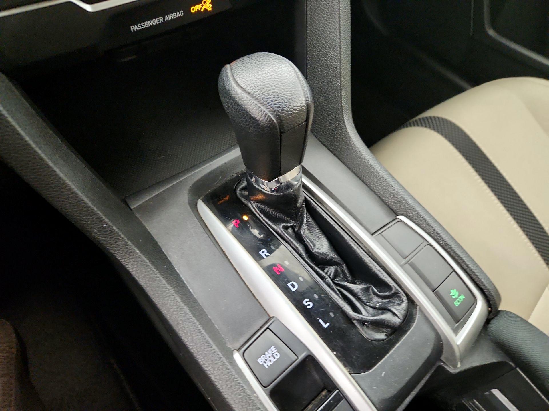 Thumbnail: 2020 Honda Civic - 17