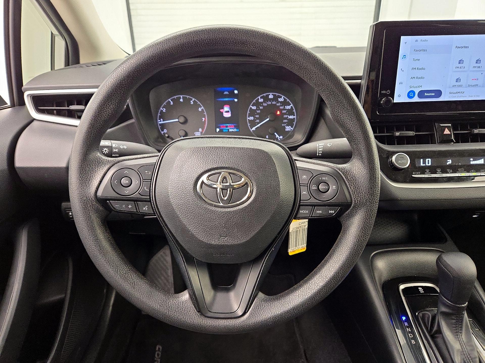 Thumbnail: 2023 Toyota Corolla - 10