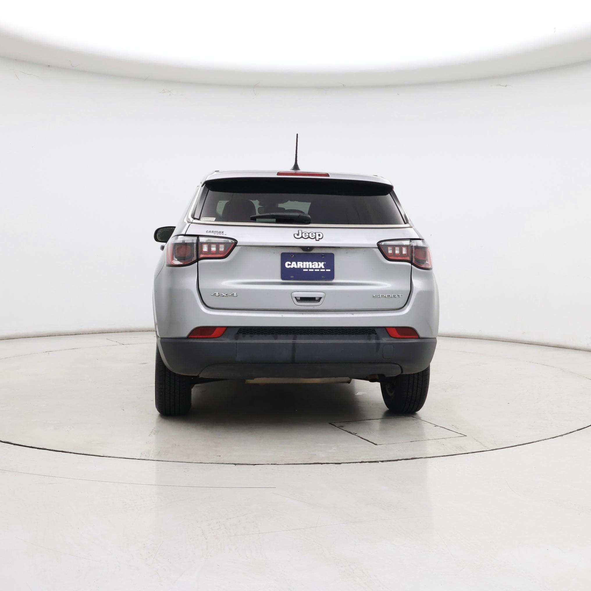 Thumbnail: 2022 Jeep Compass - 6