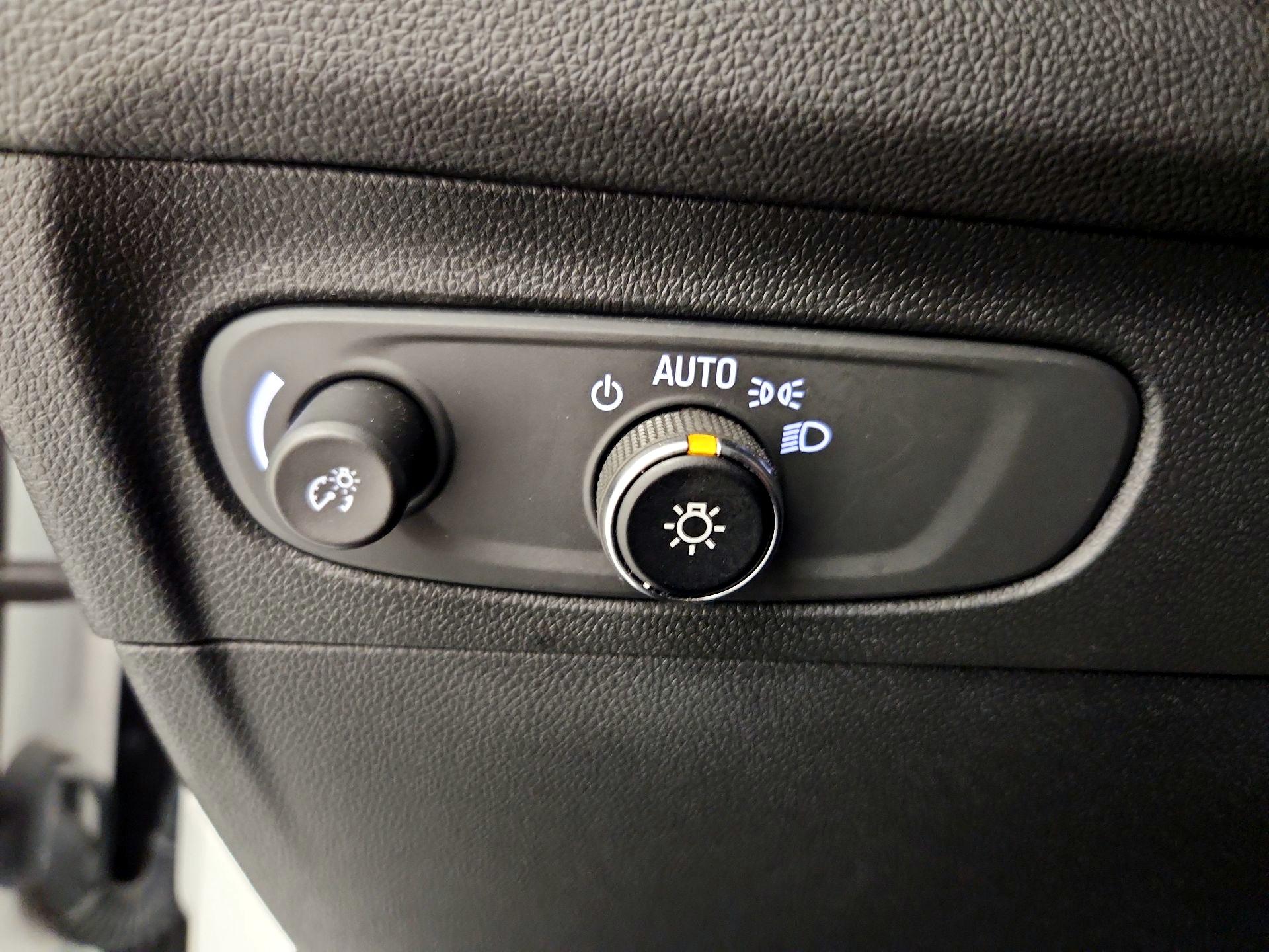 Thumbnail: 2023 Buick Envision - 13