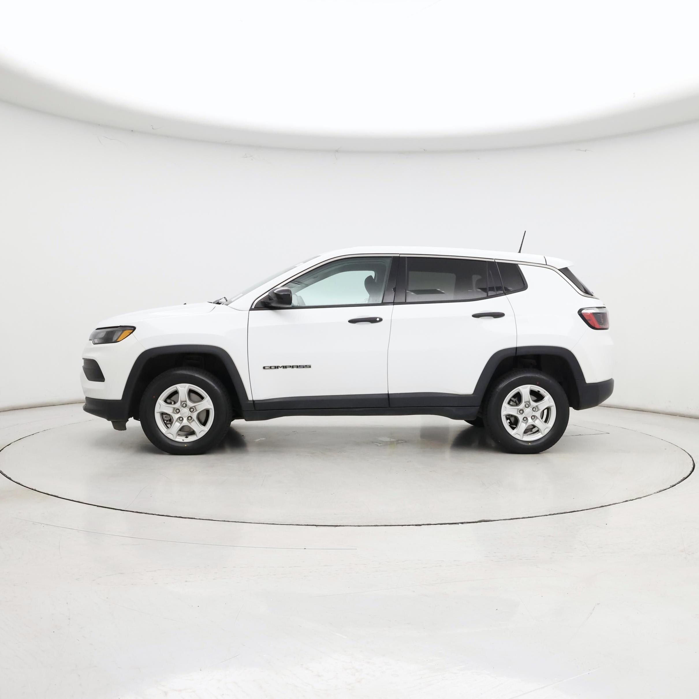 Thumbnail: 2022 Jeep Compass - 3