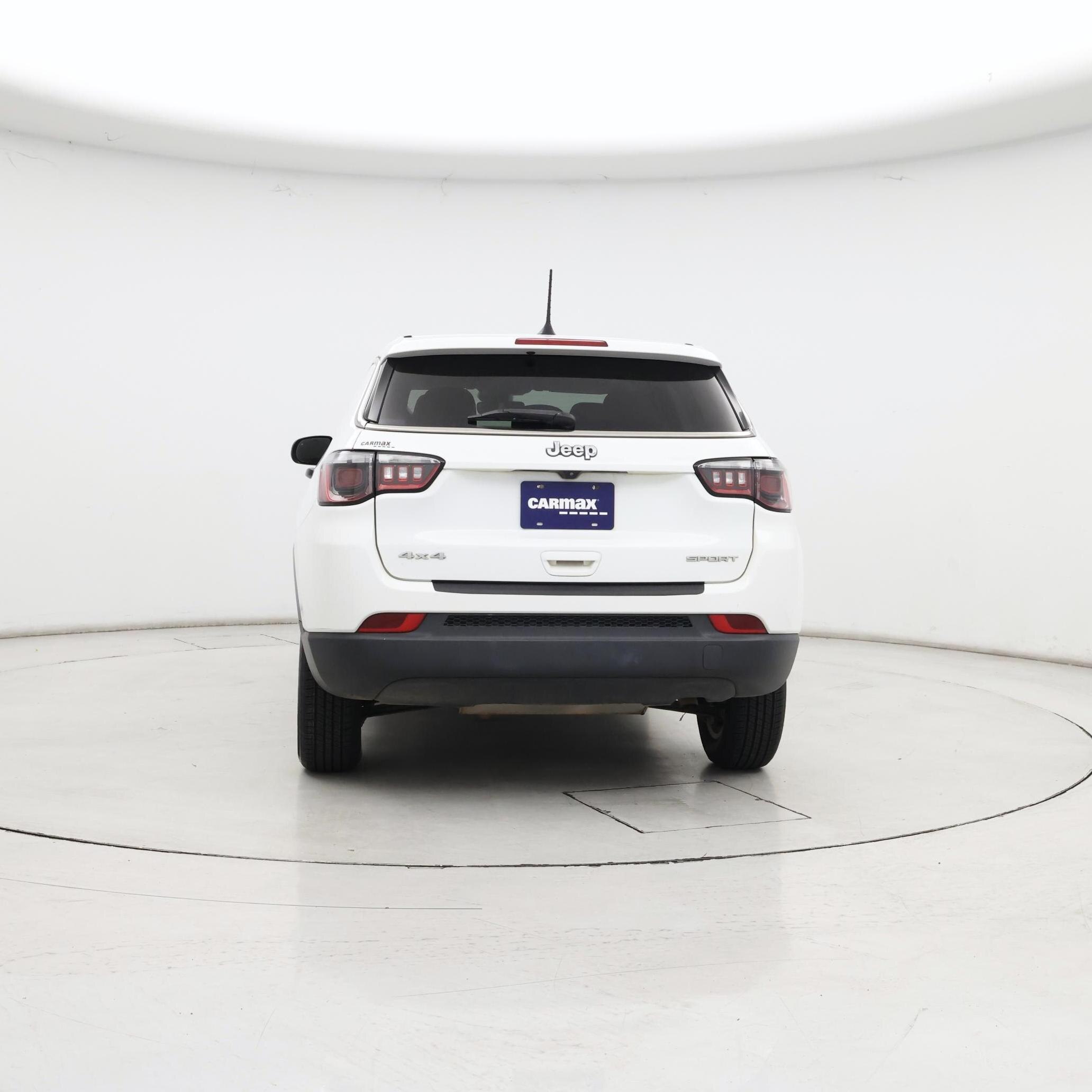 Thumbnail: 2022 Jeep Compass - 6
