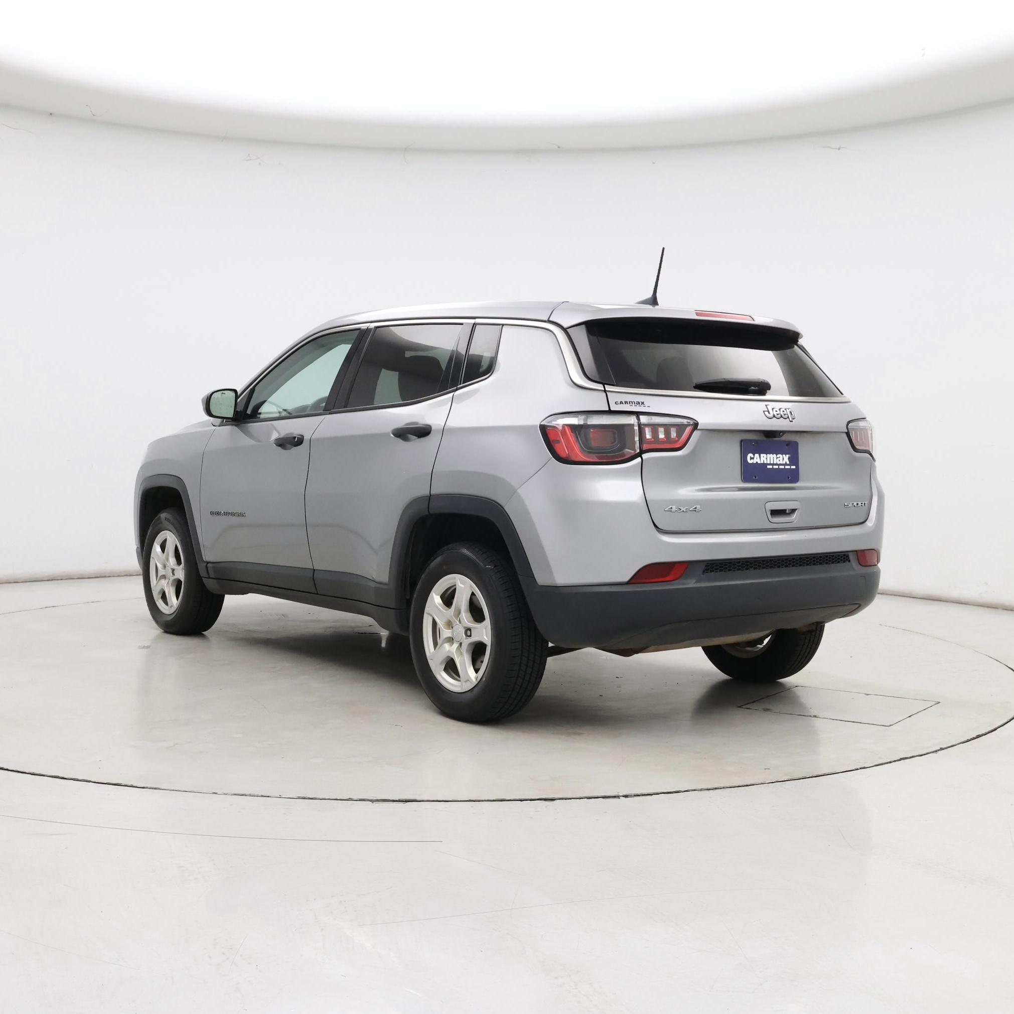 Thumbnail: 2022 Jeep Compass - 2