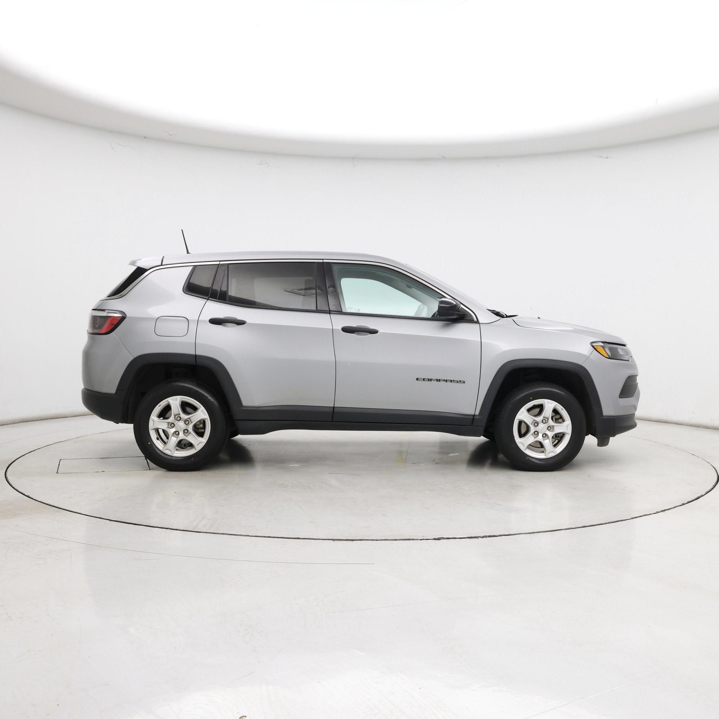 Thumbnail: 2022 Jeep Compass - 7