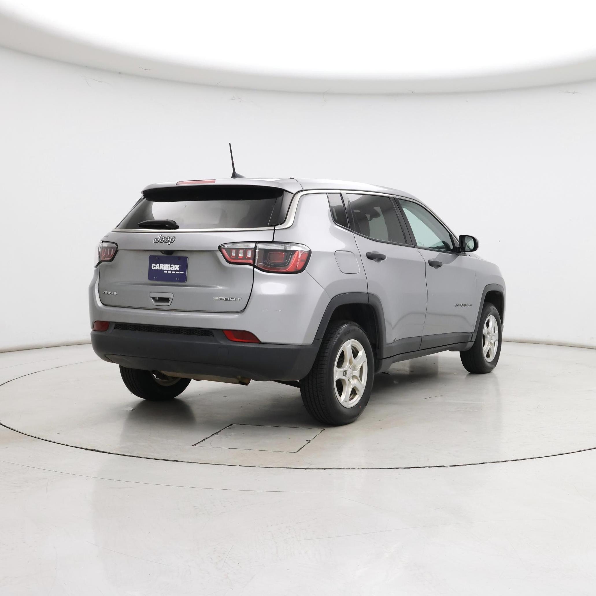 Thumbnail: 2022 Jeep Compass - 8