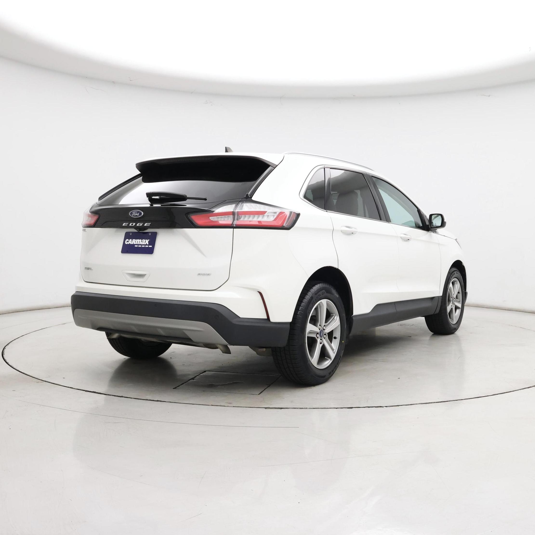 Thumbnail: 2022 Ford Edge - 8
