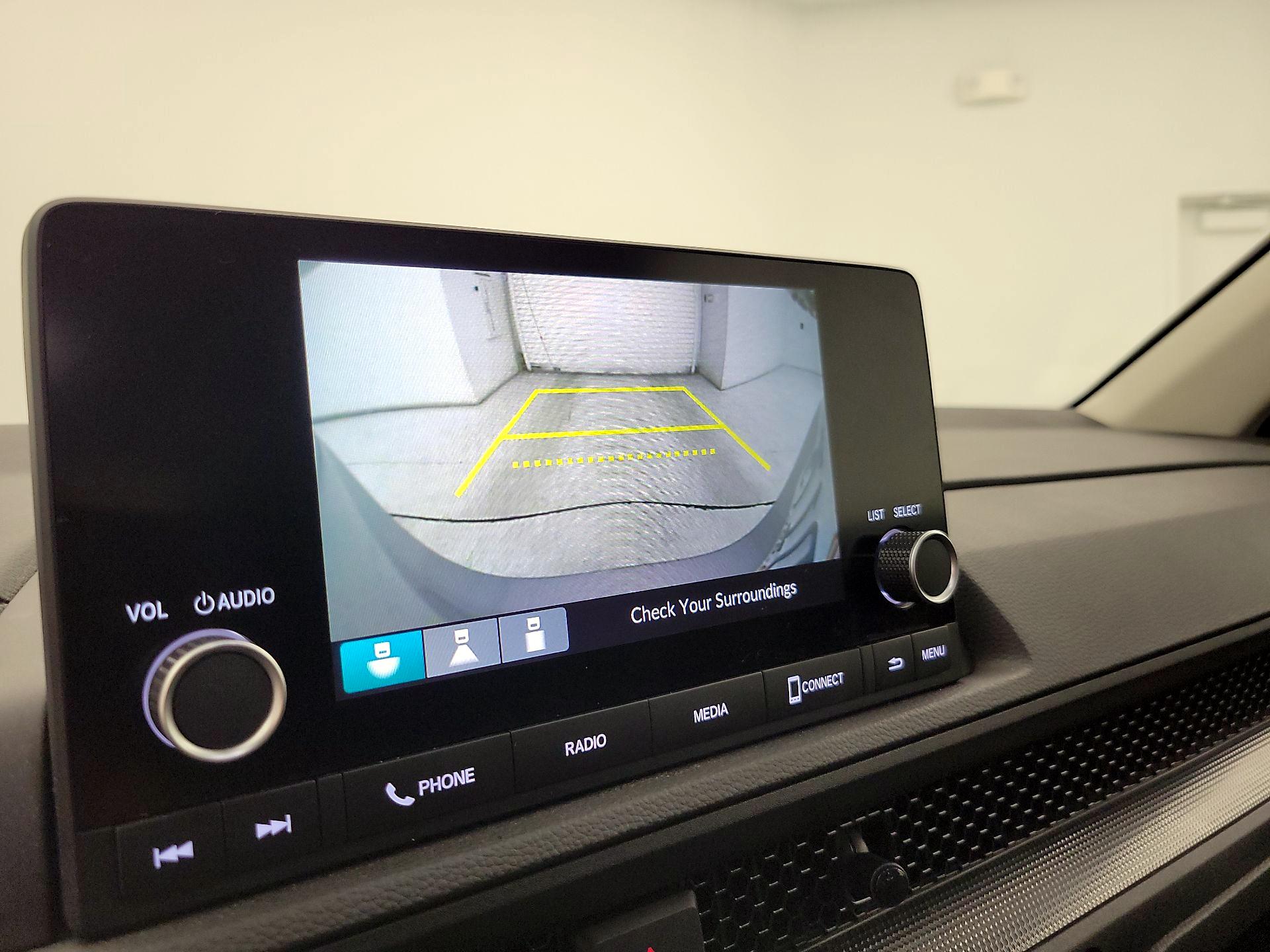 Thumbnail: 2023 Honda CR-V - 13