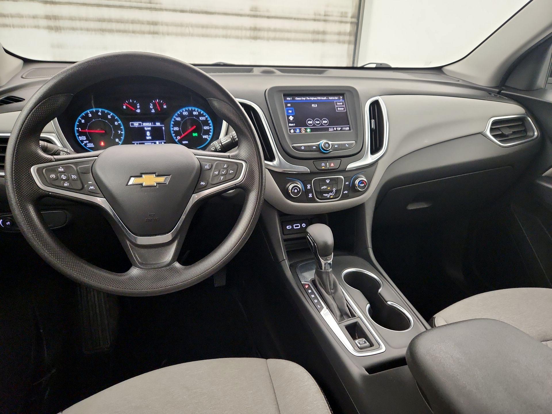 Thumbnail: 2022 Chevrolet Equinox - 9