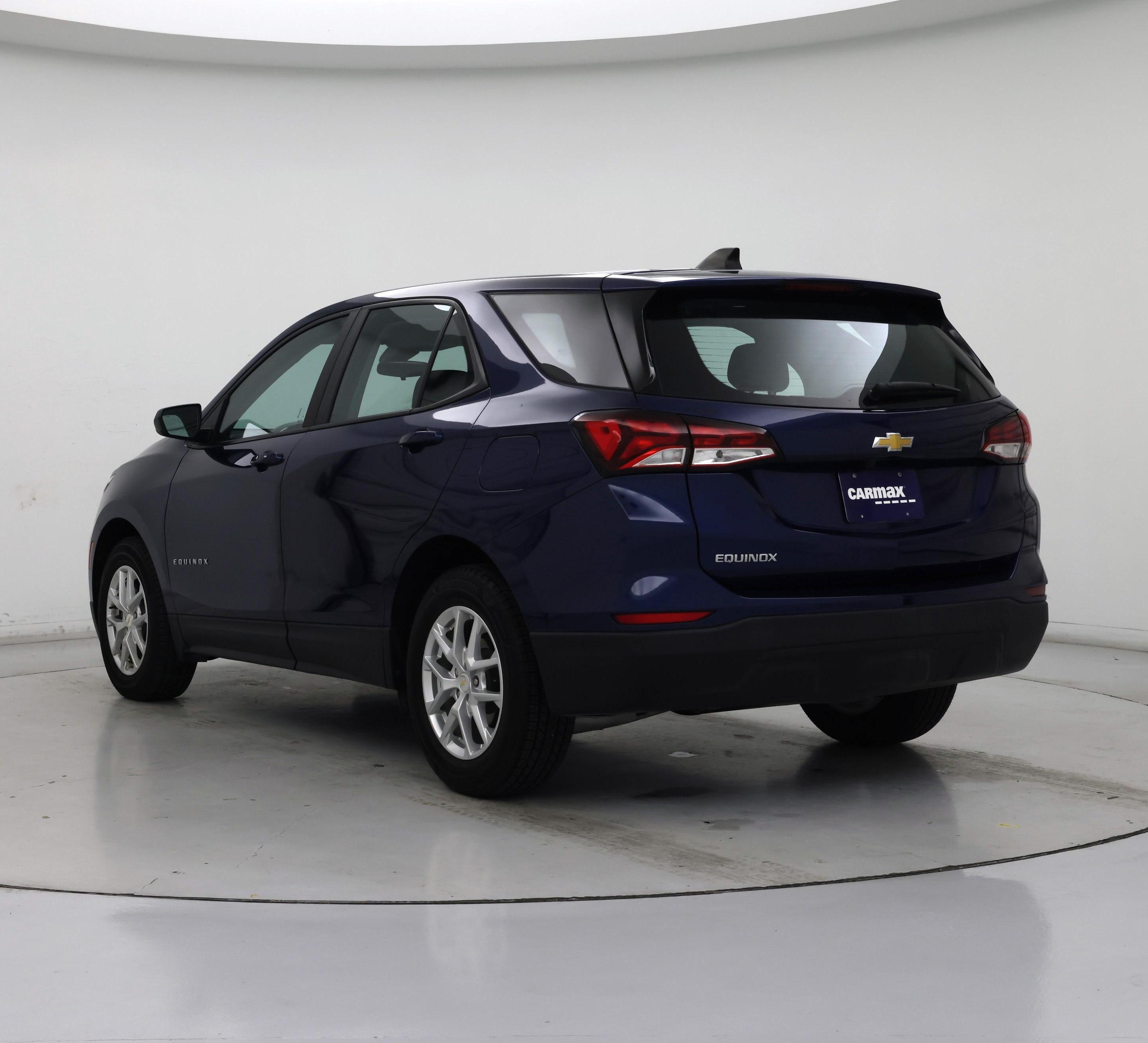 Thumbnail: 2022 Chevrolet Equinox - 2