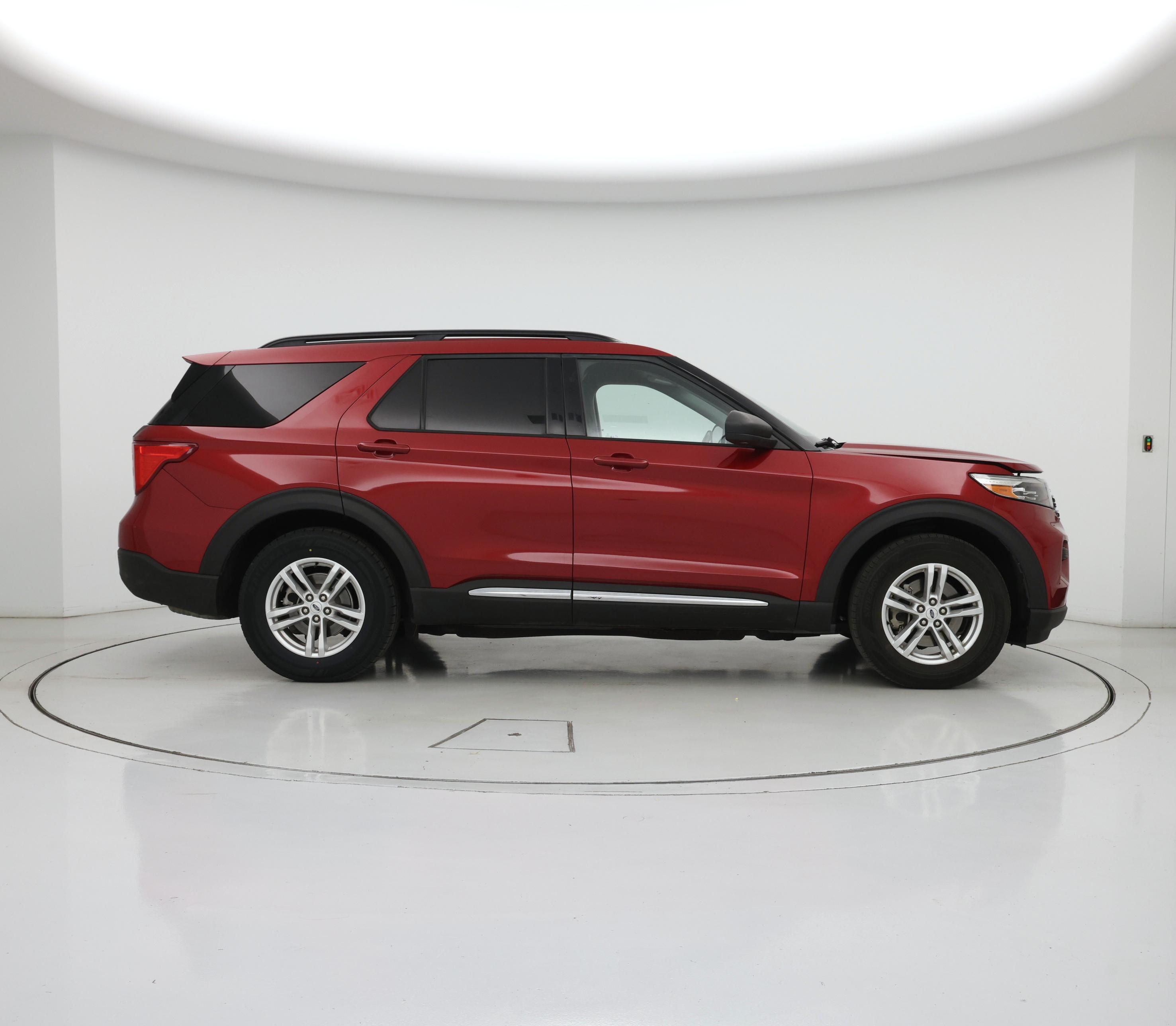 Thumbnail: 2020 Ford Explorer - 7