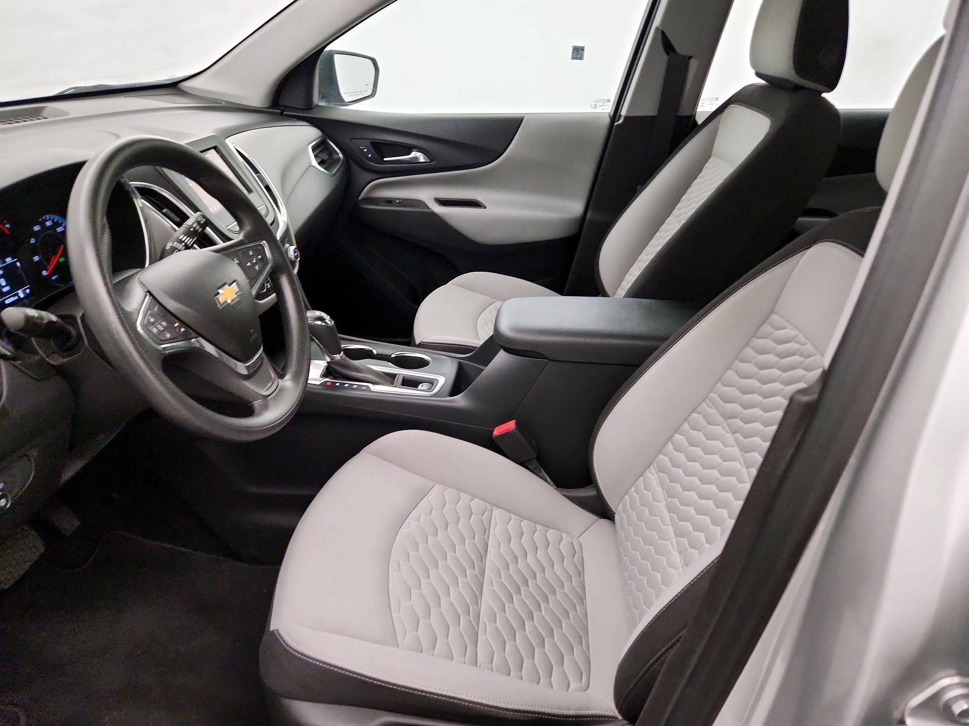 Thumbnail: 2021 Chevrolet Equinox - 11
