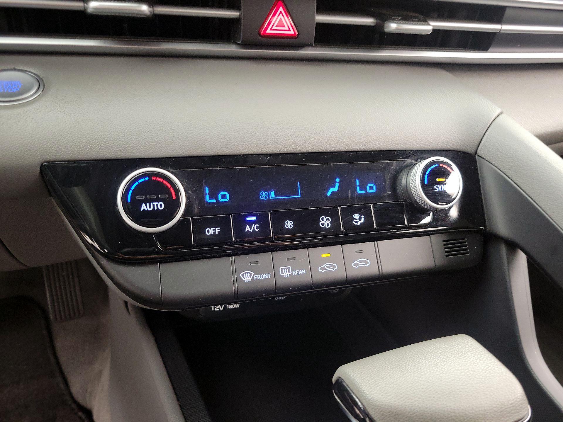 Thumbnail: 2021 Hyundai Elantra - 16