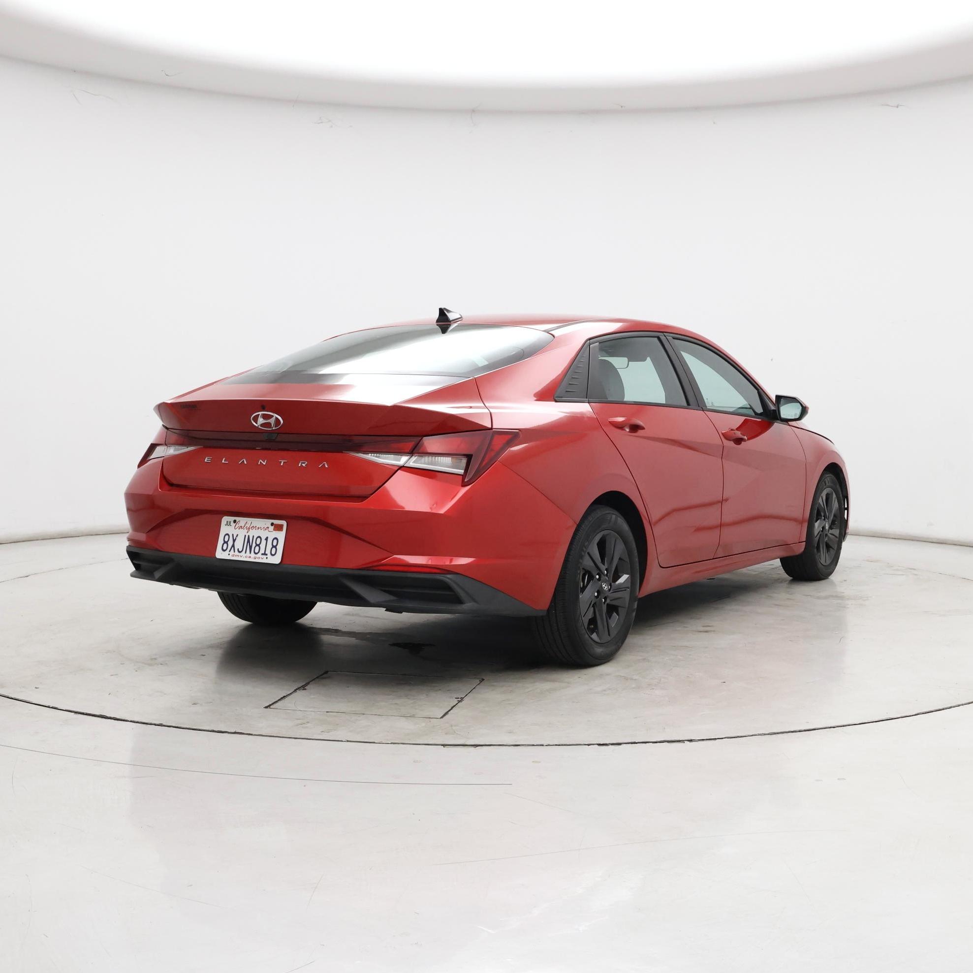 Thumbnail: 2021 Hyundai Elantra - 8