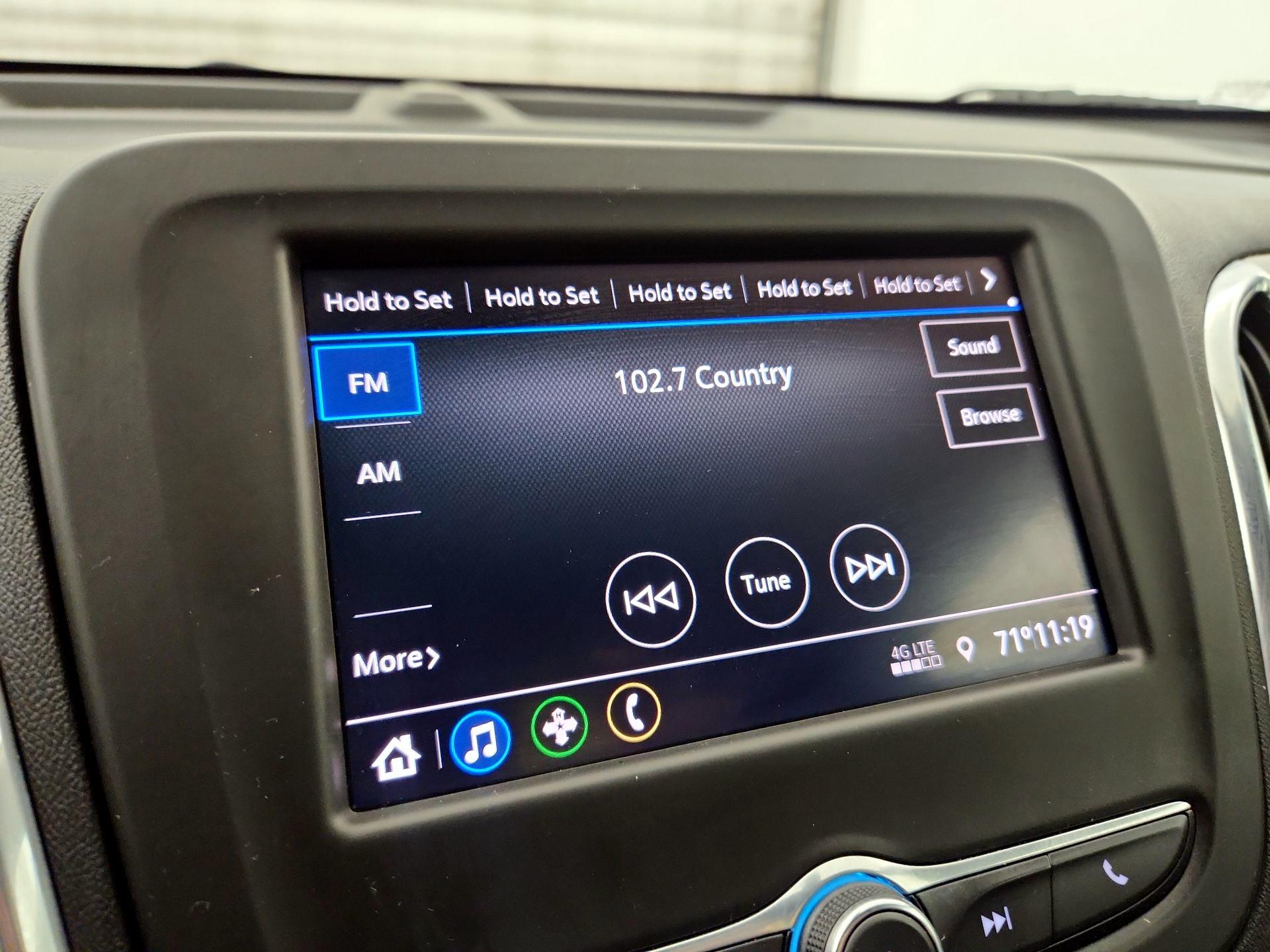 Thumbnail: 2021 Chevrolet Equinox - 15