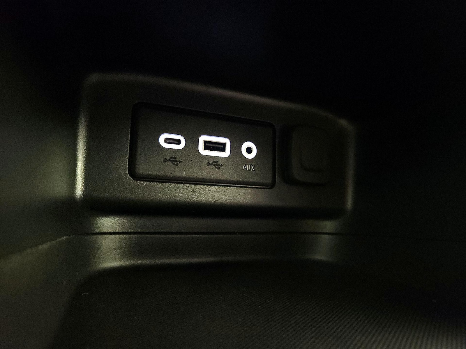 2021 Chevrolet Equinox LS - Photo 19