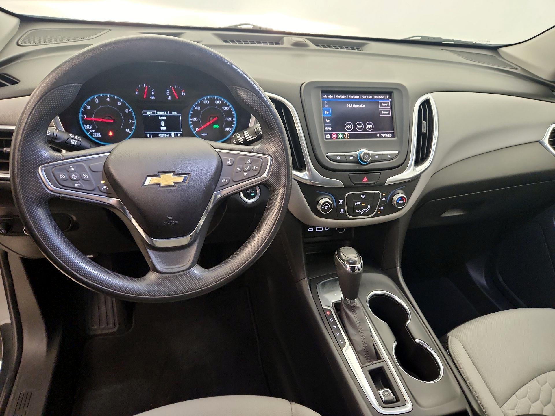 Thumbnail: 2020 Chevrolet Equinox - 9