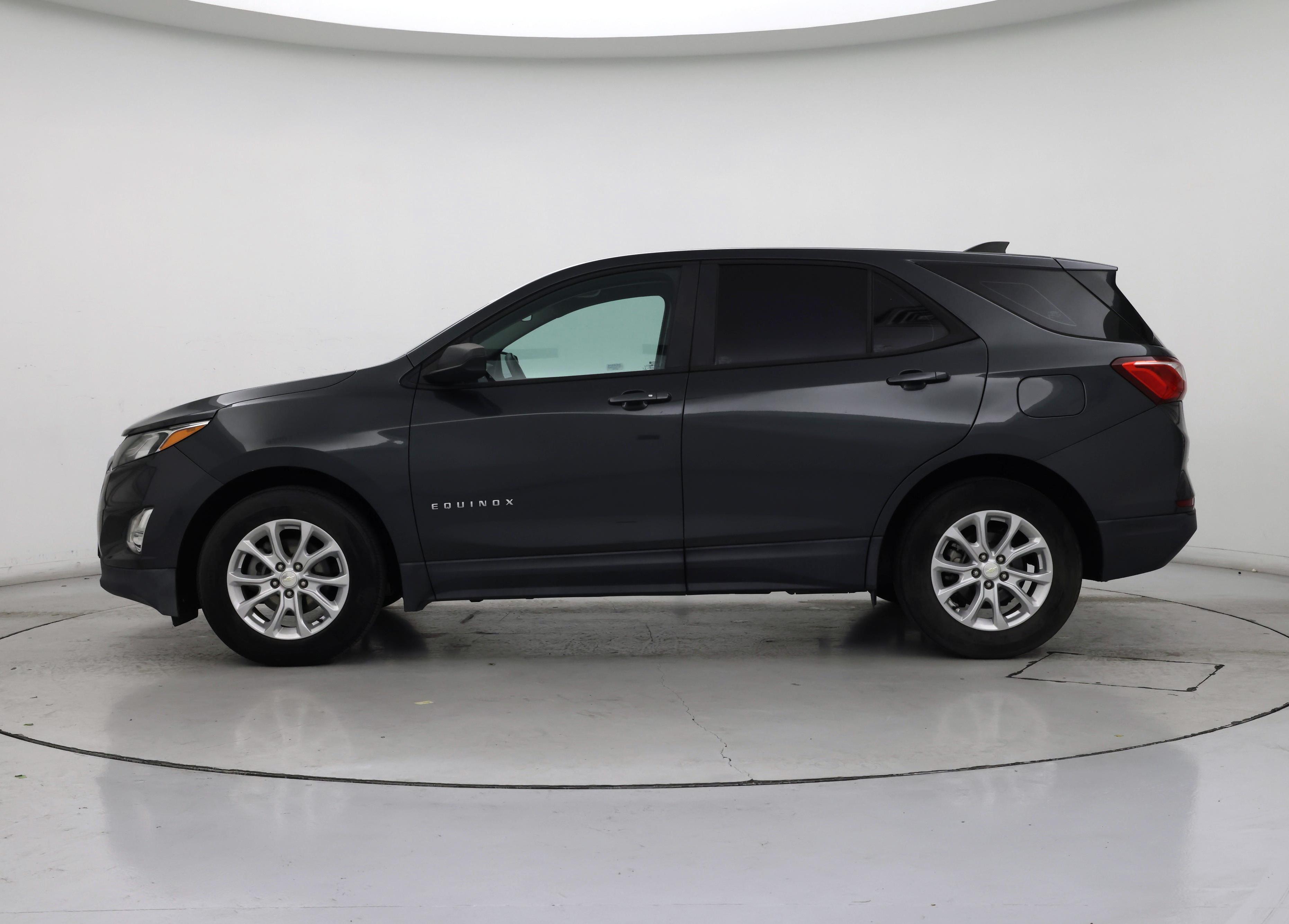 Thumbnail: 2020 Chevrolet Equinox - 3