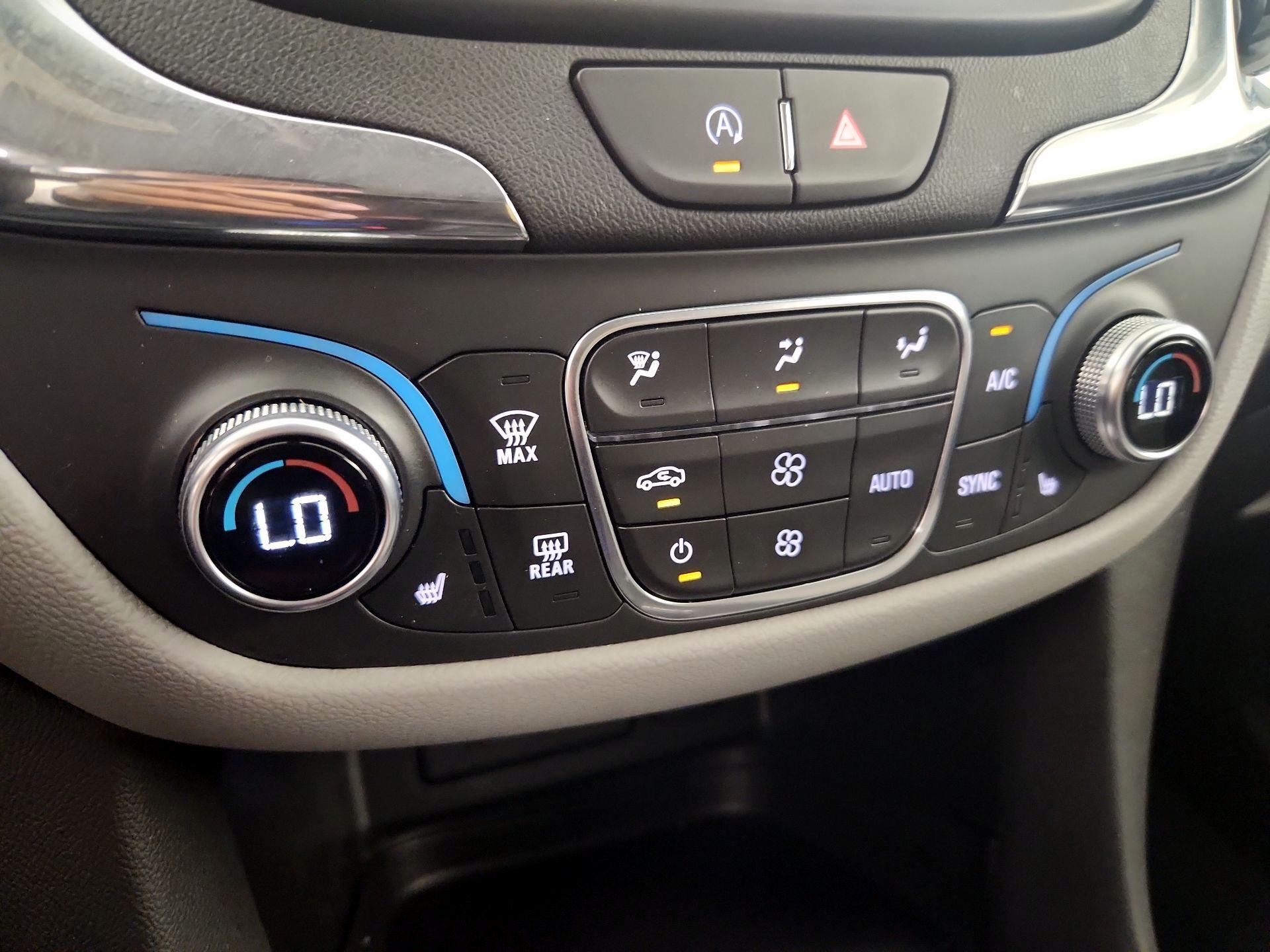 Thumbnail: 2023 Chevrolet Equinox - 16