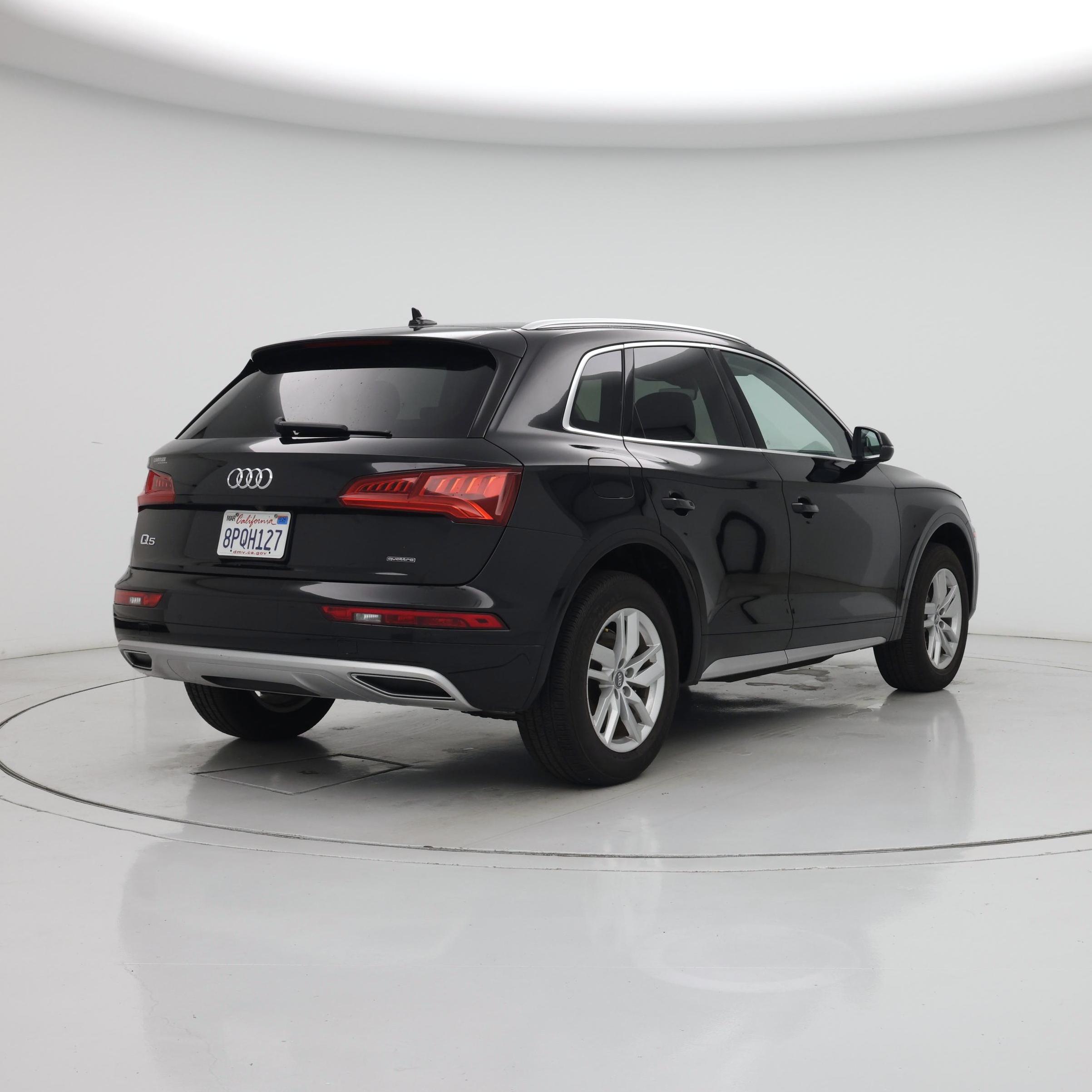 Thumbnail: 2020 Audi Q5 - 8