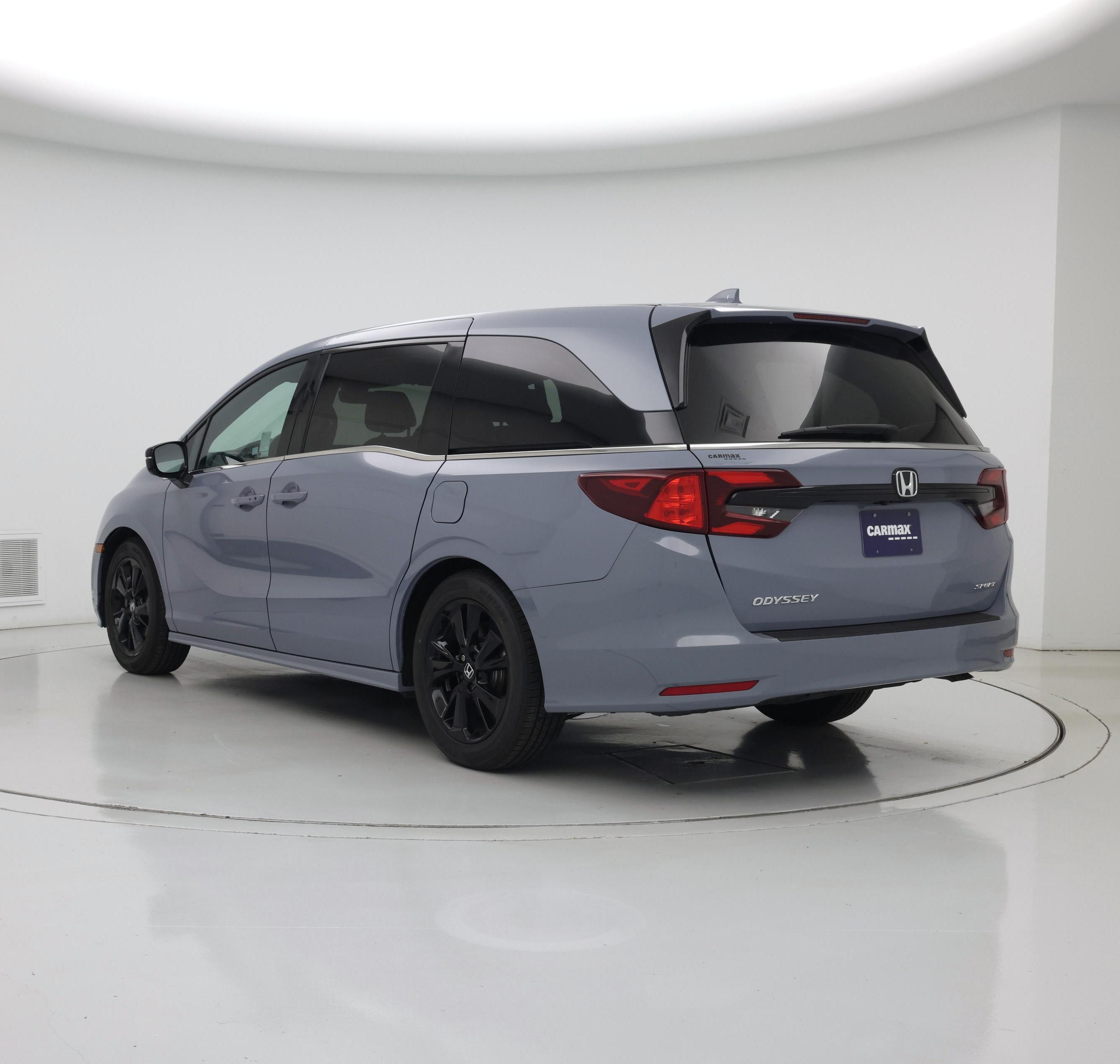 Thumbnail: 2023 Honda Odyssey - 2