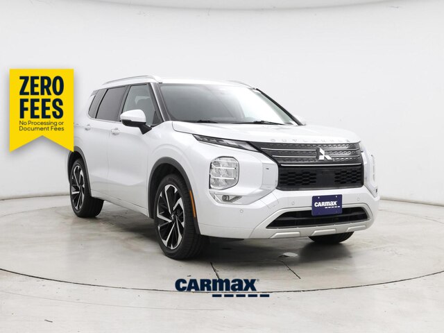 White 2022 Mitsubishi Outlander SUV / Crossover Front-Wheel Drive Automatic