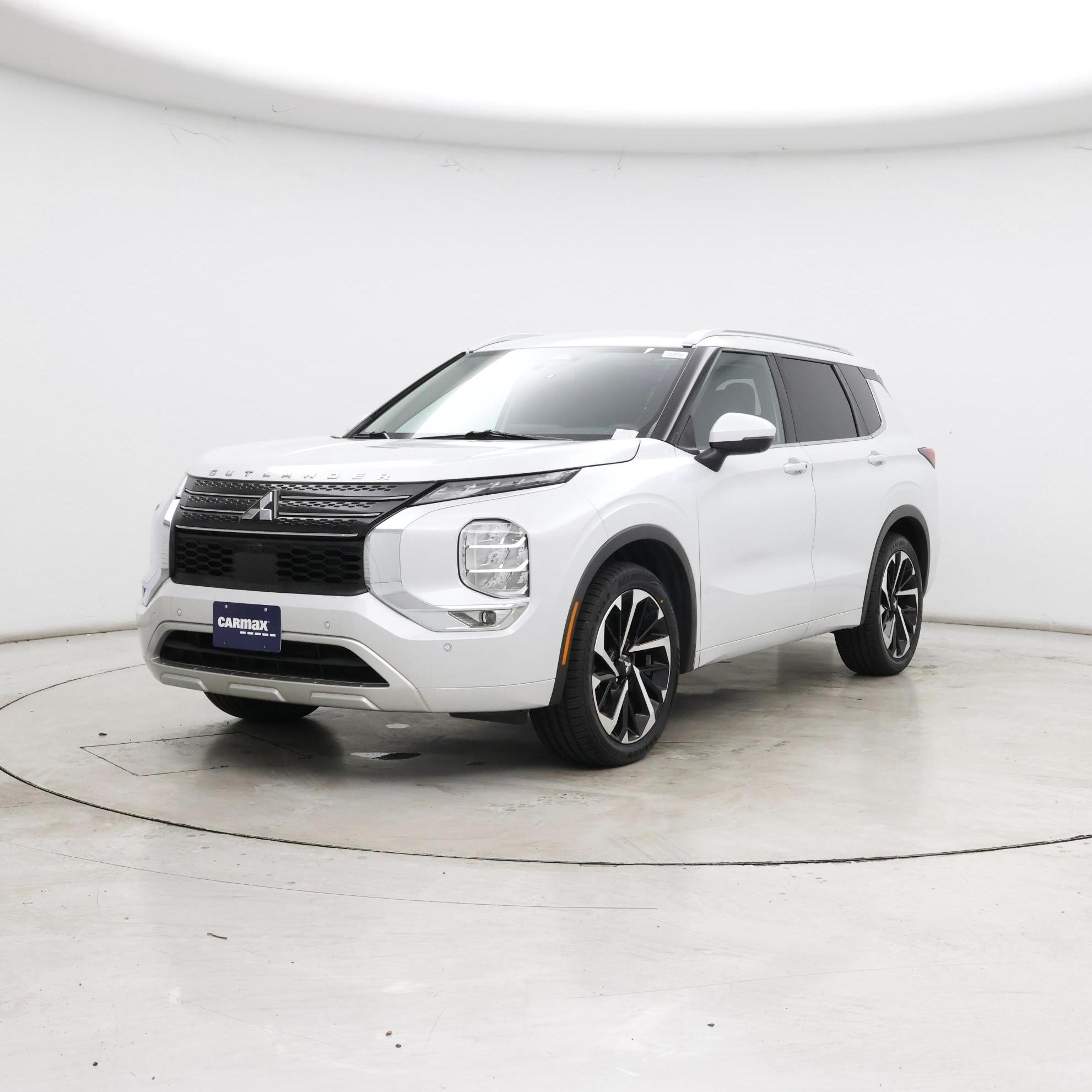Thumbnail: 2022 Mitsubishi Outlander - 4