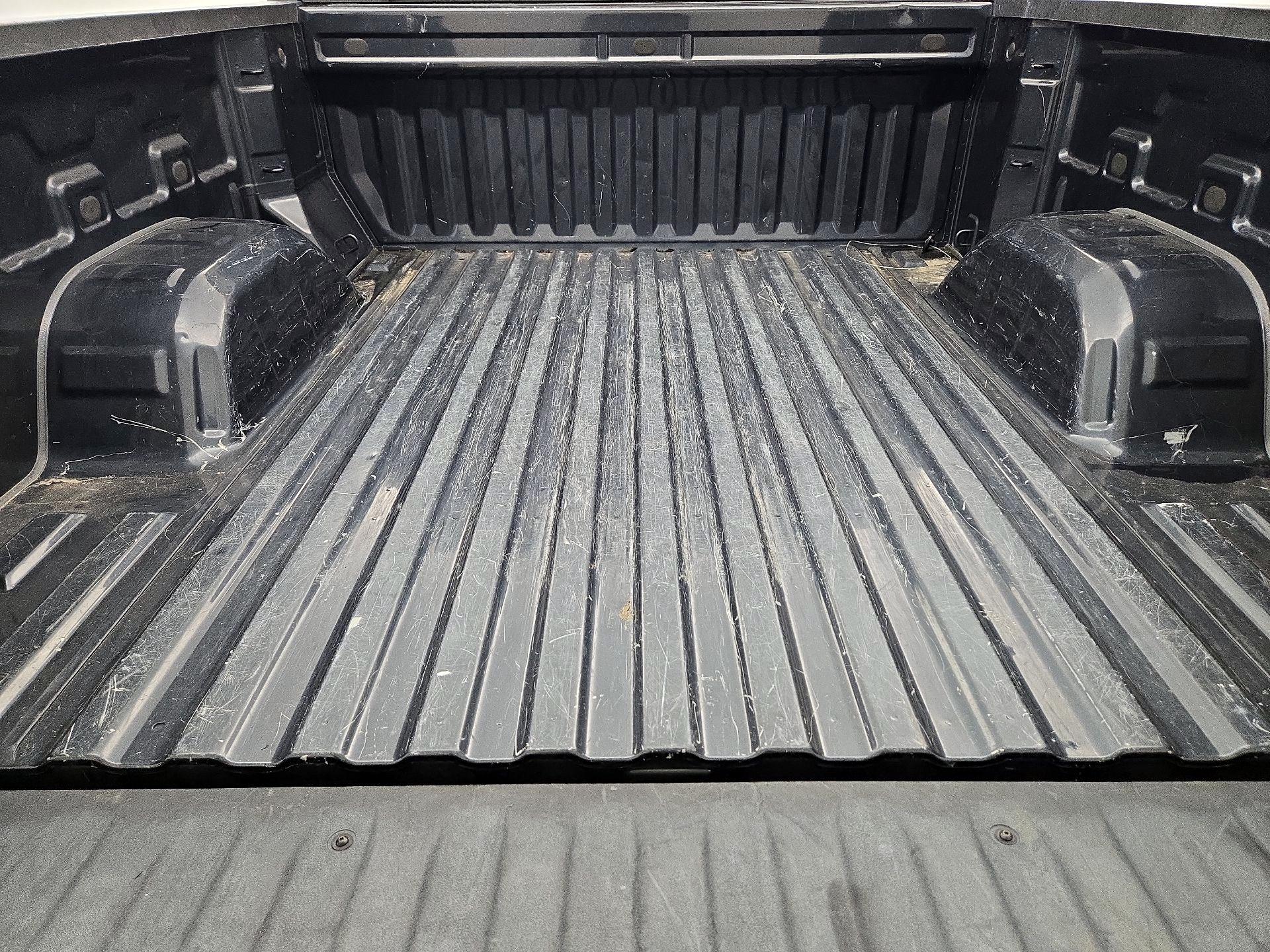 Thumbnail: 2021 Chevrolet Silverado 1500 - 20