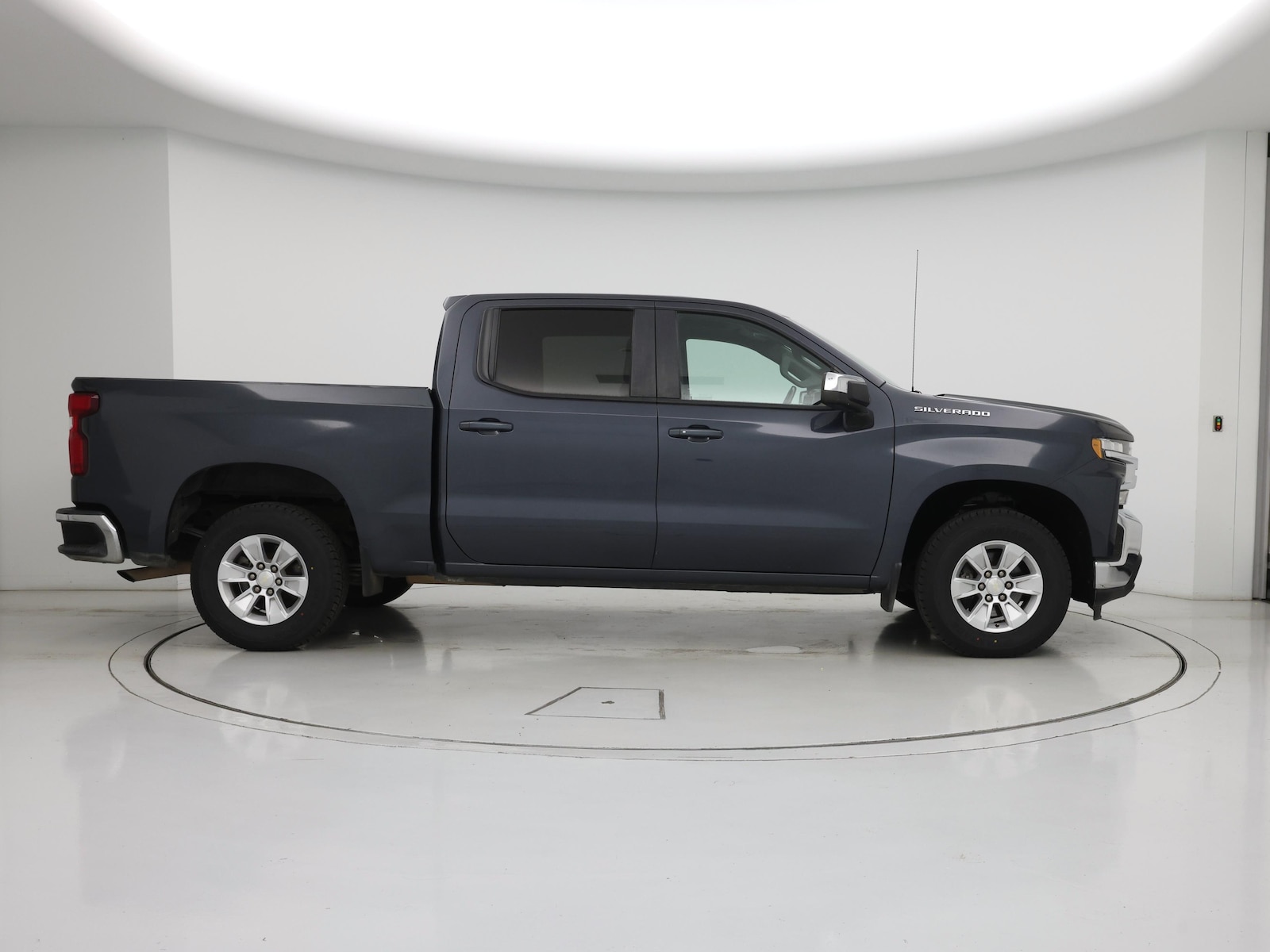 2021 Chevrolet Silverado 1500 LT - Photo 8