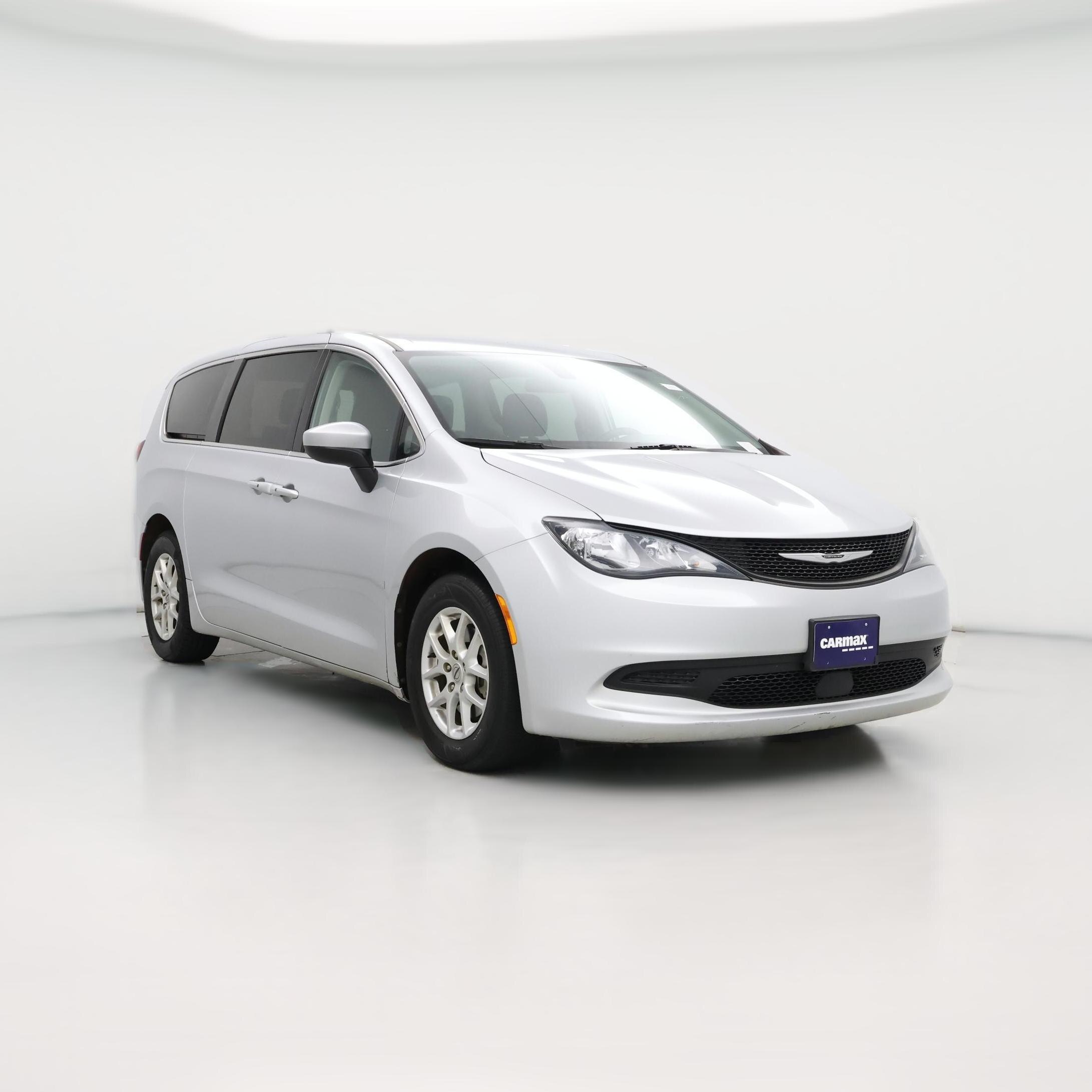 Thumbnail: 2022 Chrysler Voyager - 1