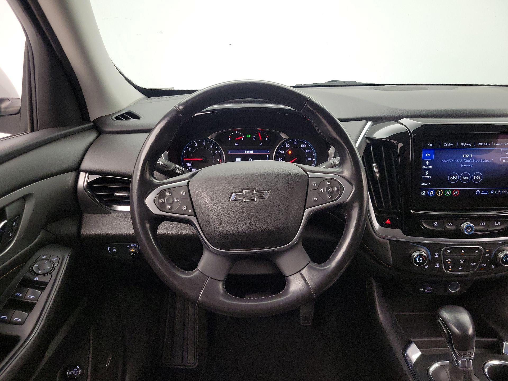 Thumbnail: 2021 Chevrolet Traverse - 10