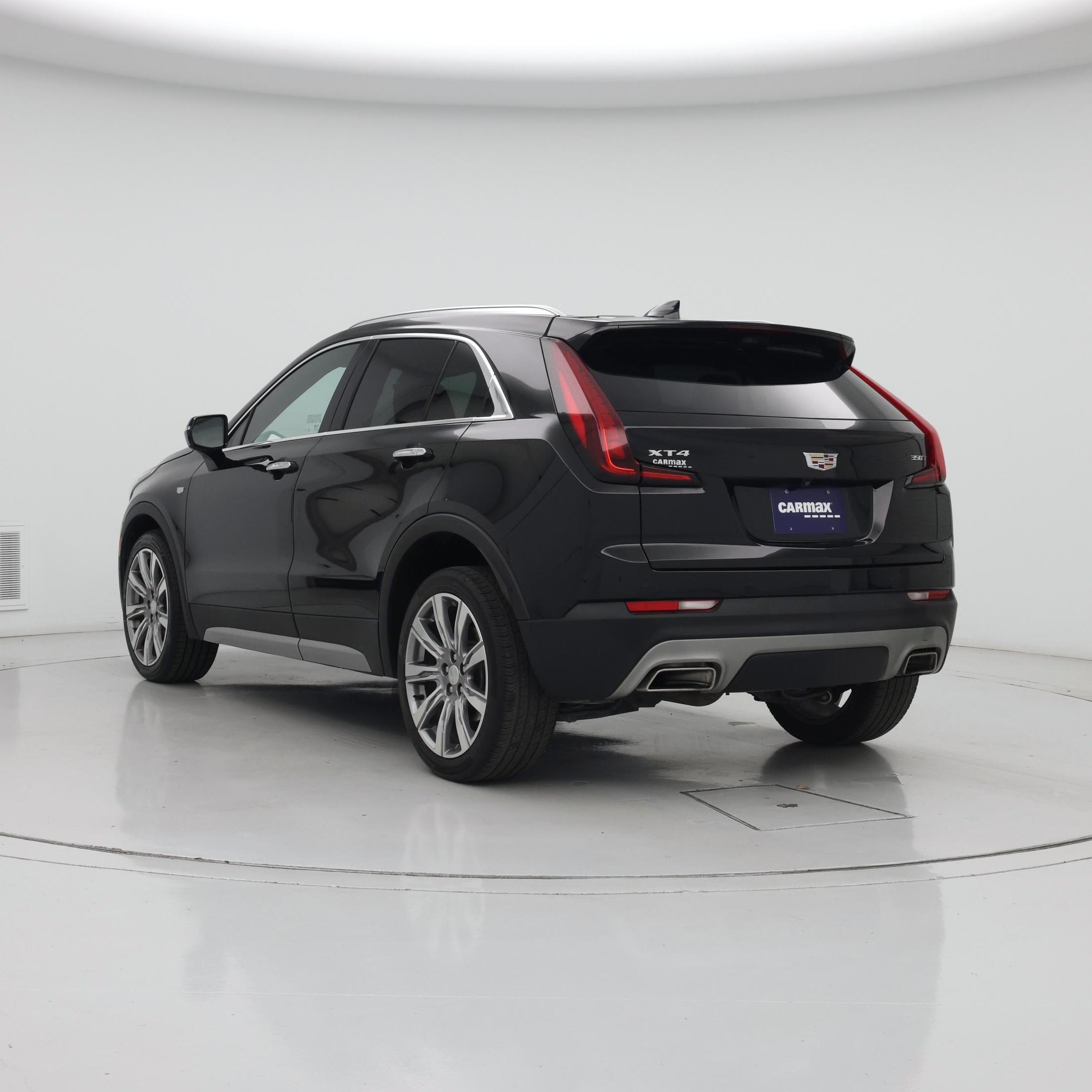 Thumbnail: 2023 Cadillac XT4 - 2